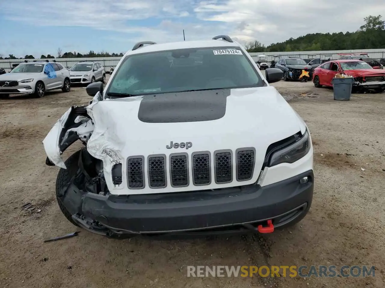 5 Photograph of a damaged car 1C4PJMBX1MD223448 JEEP CHEROKEE 2021