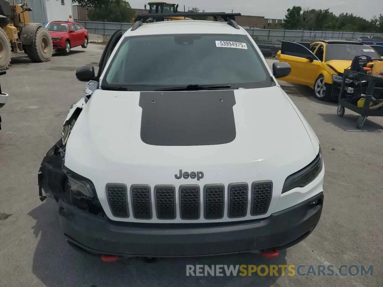 5 Photograph of a damaged car 1C4PJMBX4MD243371 JEEP CHEROKEE 2021