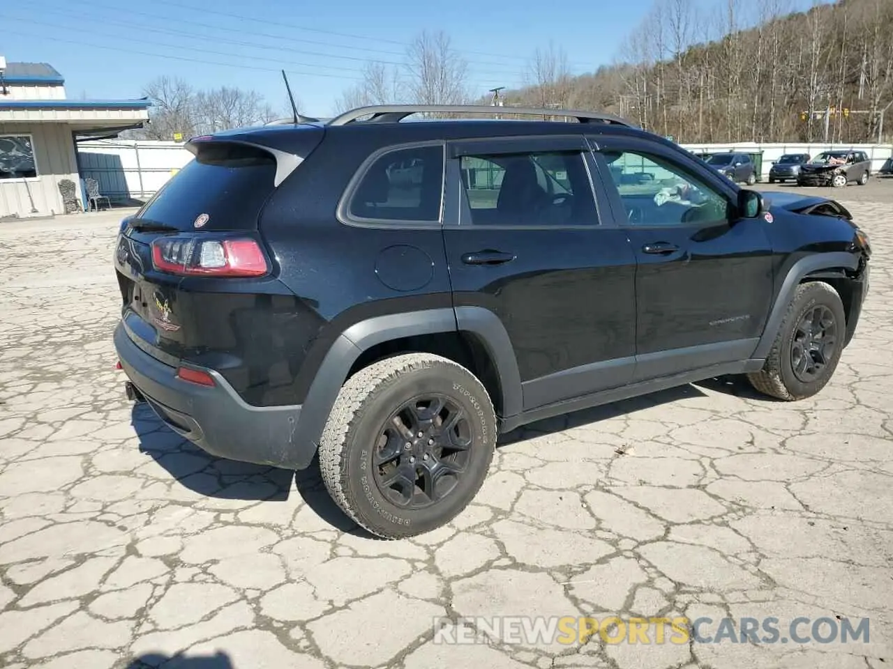 3 Photograph of a damaged car 1C4PJMBX6MD110109 JEEP CHEROKEE 2021
