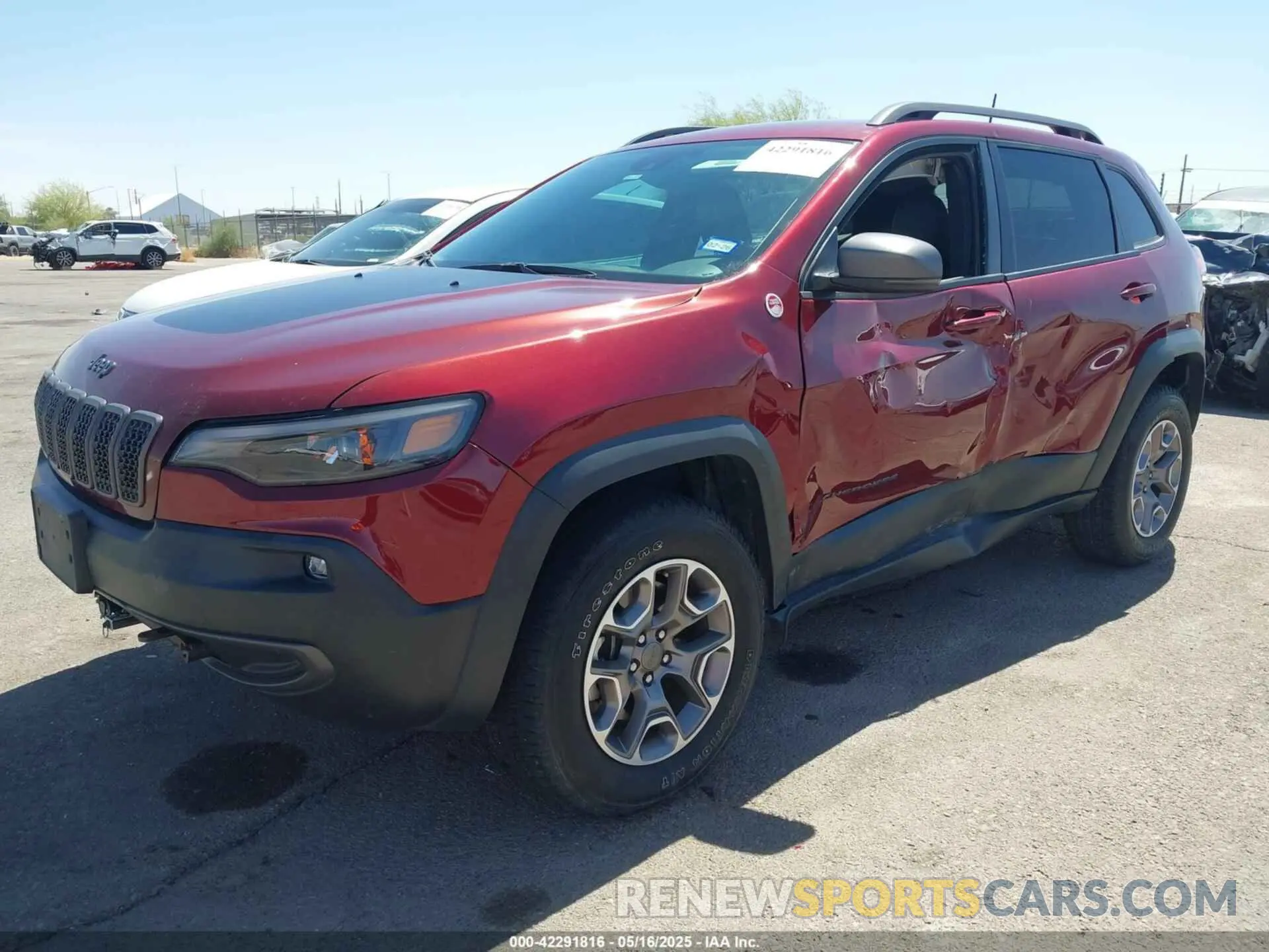 2 Photograph of a damaged car 1C4PJMBX6MD245283 JEEP CHEROKEE 2021