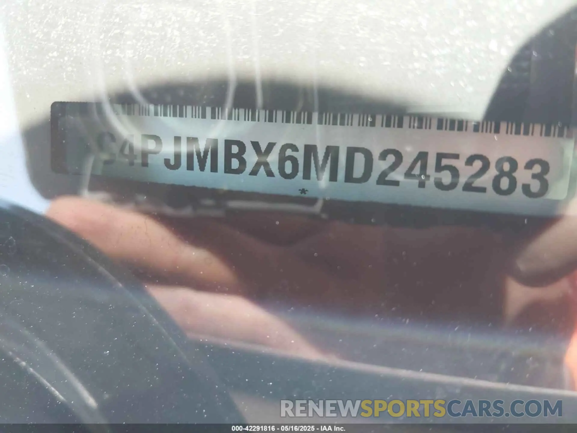 9 Photograph of a damaged car 1C4PJMBX6MD245283 JEEP CHEROKEE 2021