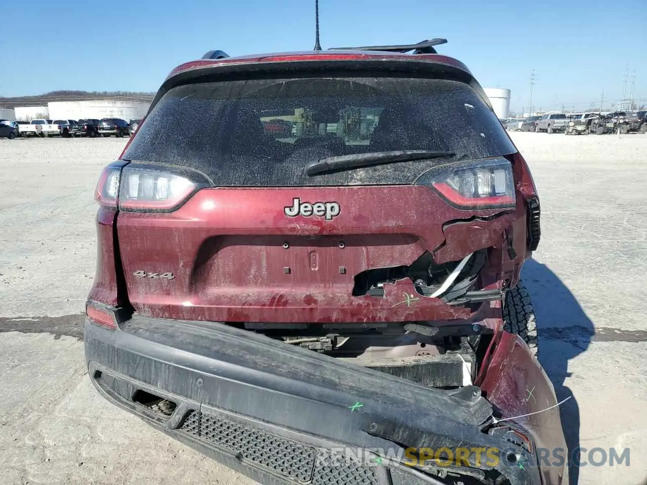 6 Photograph of a damaged car 1C4PJMBX7MD139411 JEEP CHEROKEE 2021