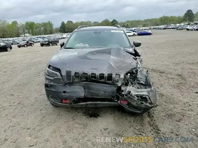 12 Photograph of a damaged car 1C4PJMBX7MD215581 JEEP CHEROKEE 2021