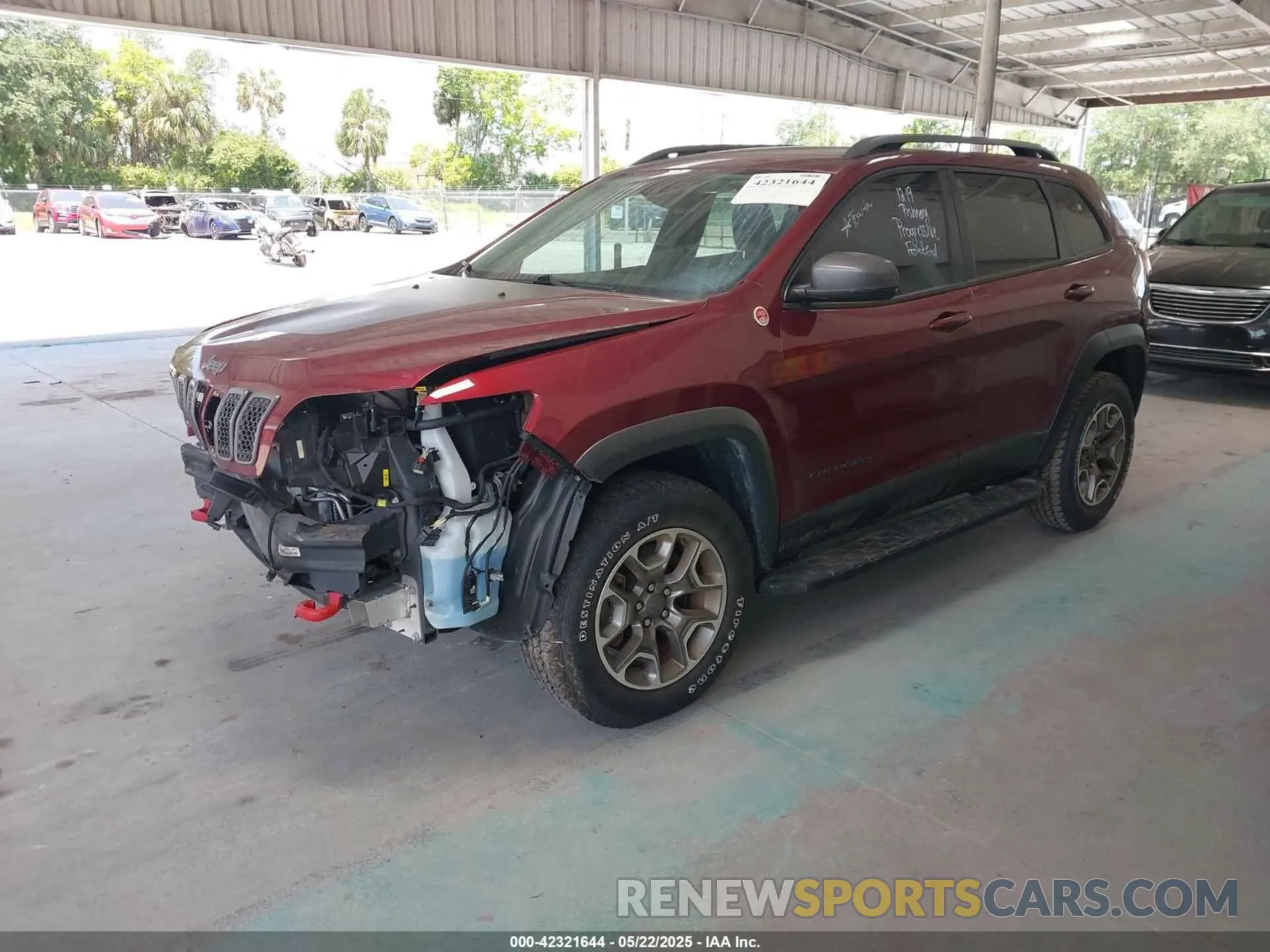 2 Photograph of a damaged car 1C4PJMBX8MD218960 JEEP CHEROKEE 2021