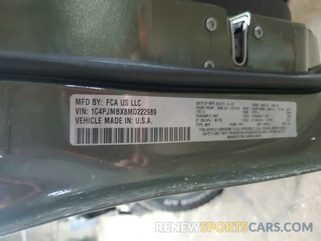 13 Photograph of a damaged car 1C4PJMBX8MD222989 JEEP CHEROKEE 2021