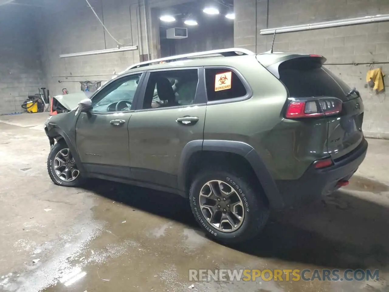 2 Photograph of a damaged car 1C4PJMBX8MD222989 JEEP CHEROKEE 2021