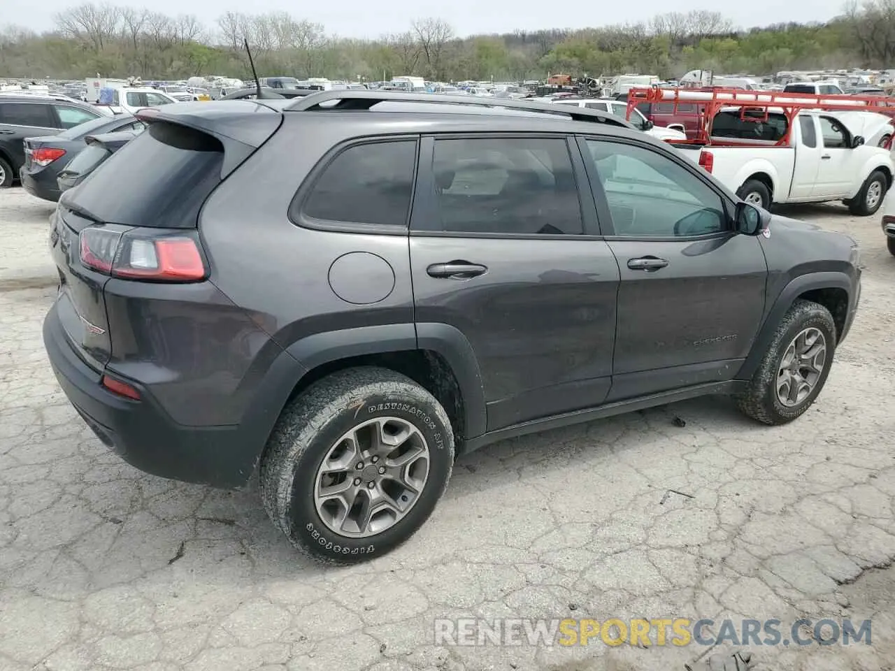 3 Photograph of a damaged car 1C4PJMBX8MD239596 JEEP CHEROKEE 2021
