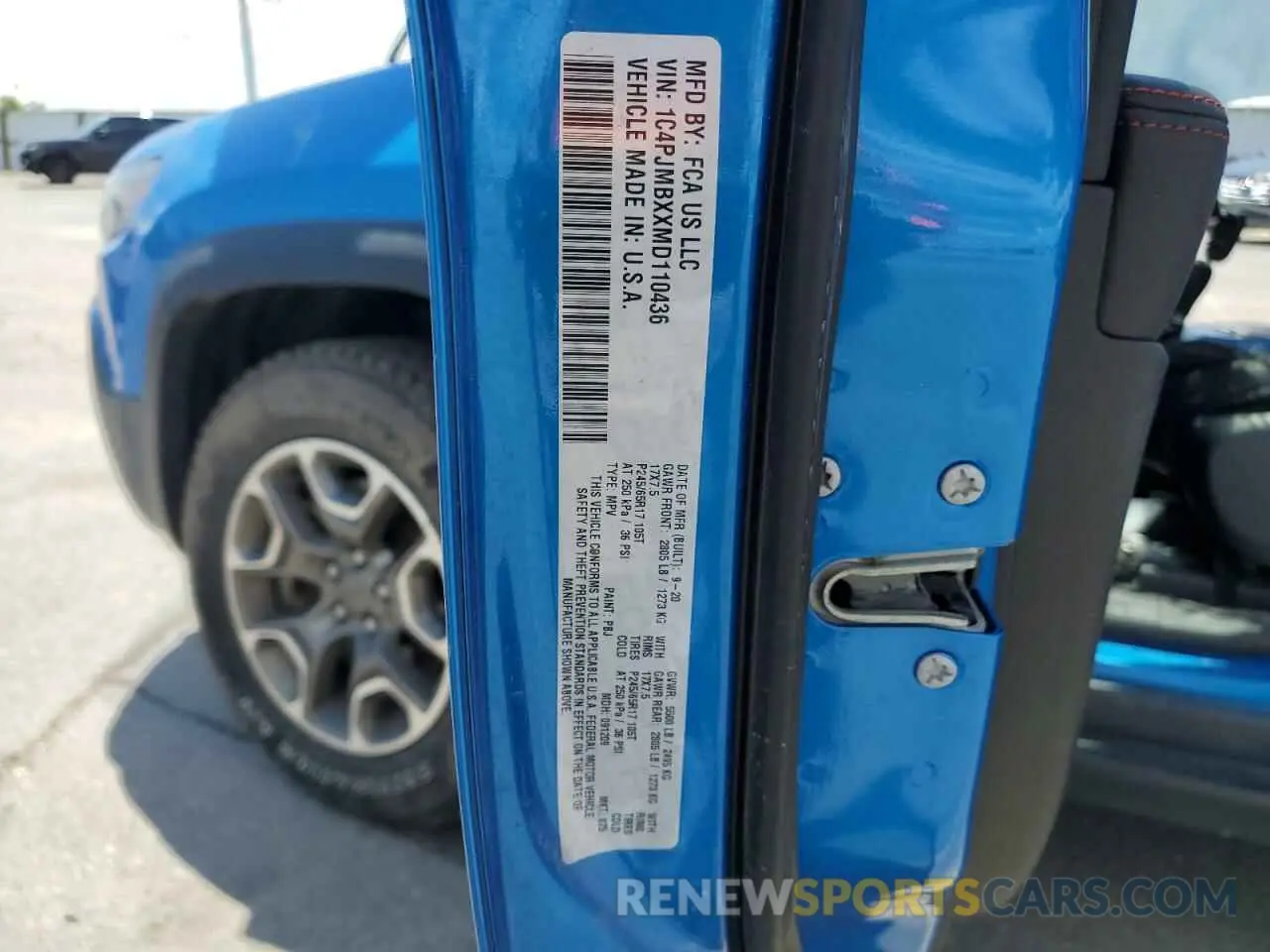 13 Photograph of a damaged car 1C4PJMBXXMD110436 JEEP CHEROKEE 2021