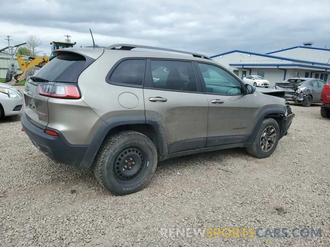 3 Photograph of a damaged car 1C4PJMBXXMD110534 JEEP CHEROKEE 2021