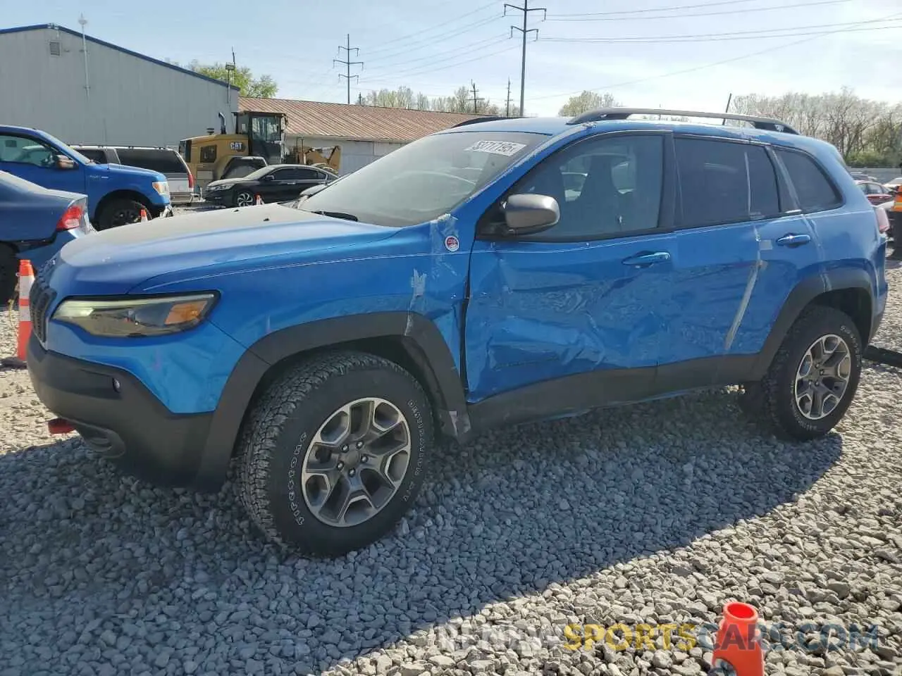 1 Photograph of a damaged car 1C4PJMBXXMD186738 JEEP CHEROKEE 2021