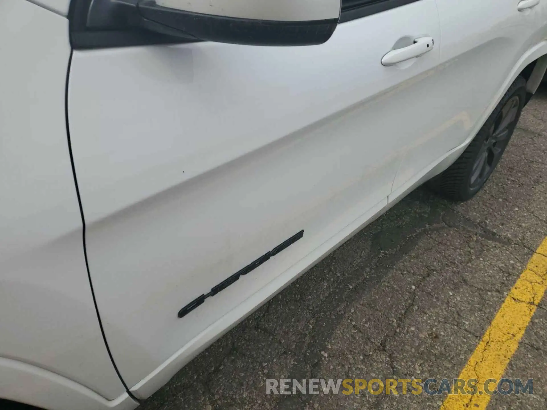 7 Photograph of a damaged car 1C4PJMDN2MD200580 JEEP CHEROKEE 2021