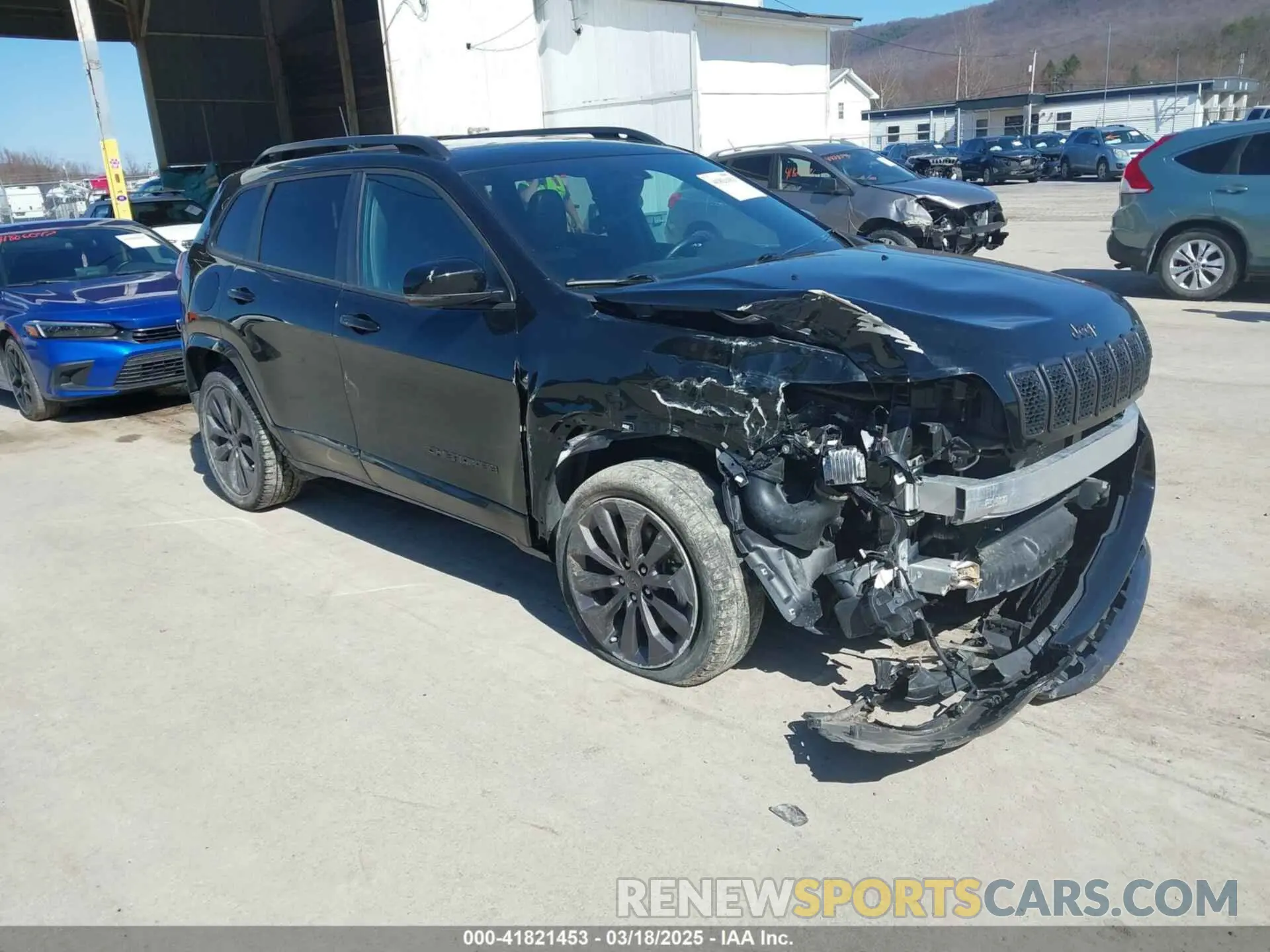 1 Photograph of a damaged car 1C4PJMDN5MD156607 JEEP CHEROKEE 2021