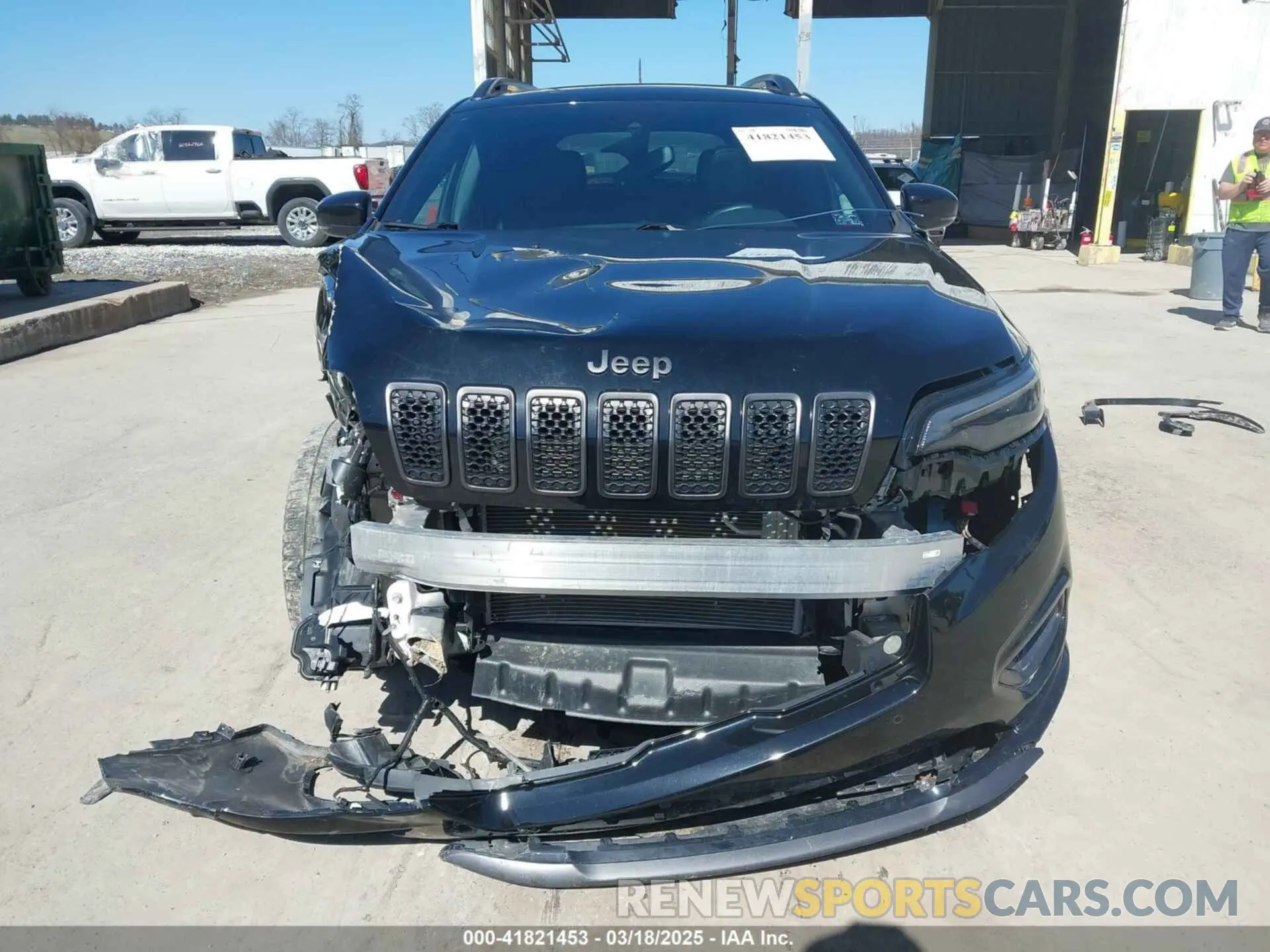 13 Photograph of a damaged car 1C4PJMDN5MD156607 JEEP CHEROKEE 2021