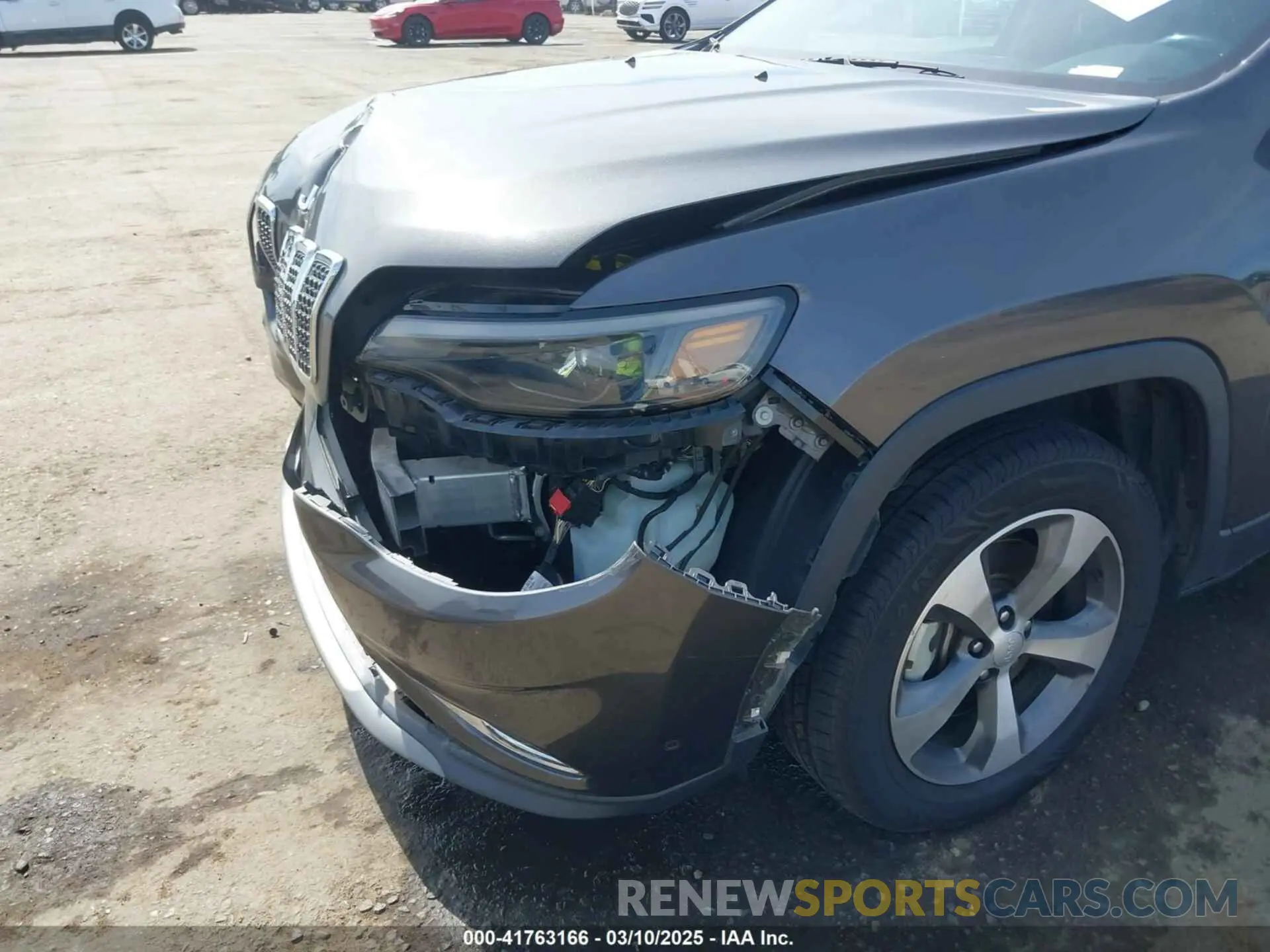 6 Photograph of a damaged car 1C4PJMDX0MD181058 JEEP CHEROKEE 2021
