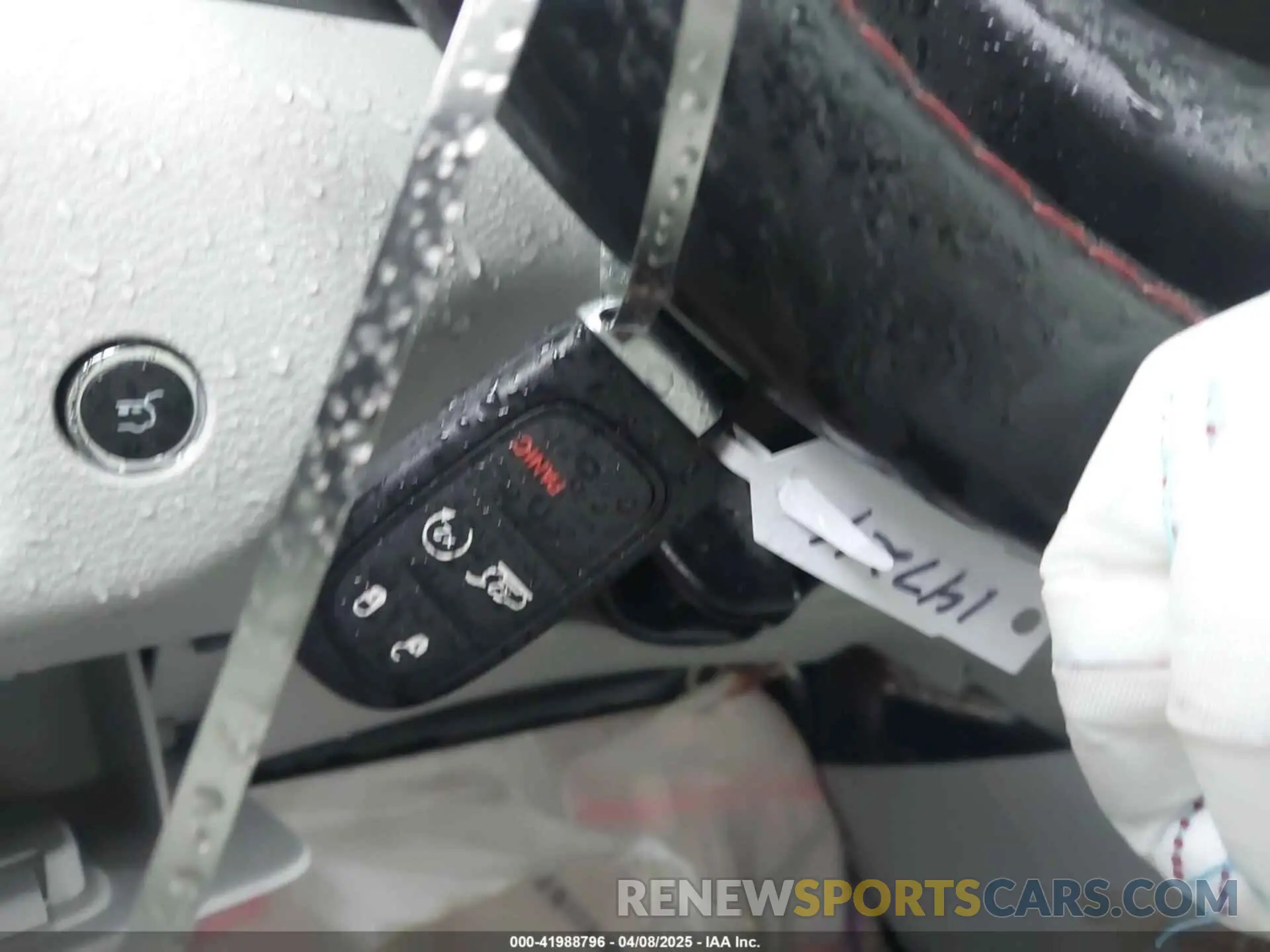 11 Photograph of a damaged car 1C4PJMDX0MD206525 JEEP CHEROKEE 2021