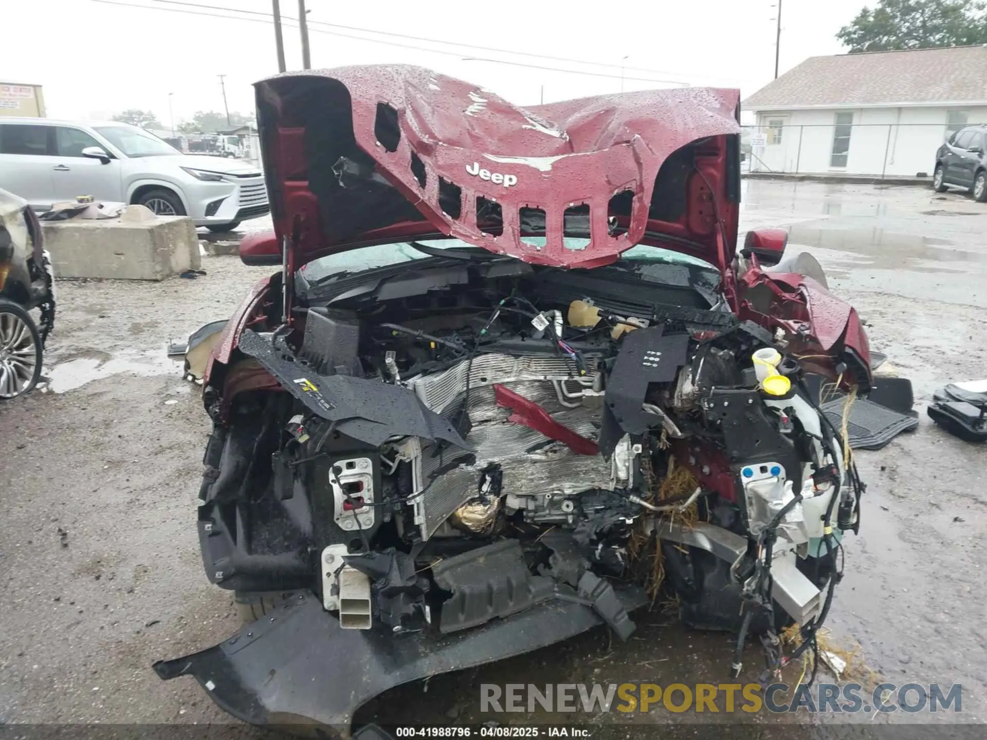 6 Photograph of a damaged car 1C4PJMDX0MD206525 JEEP CHEROKEE 2021