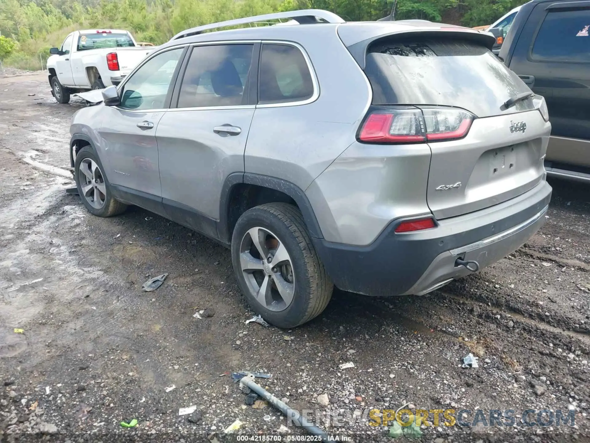 3 Photograph of a damaged car 1C4PJMDX3MD181300 JEEP CHEROKEE 2021