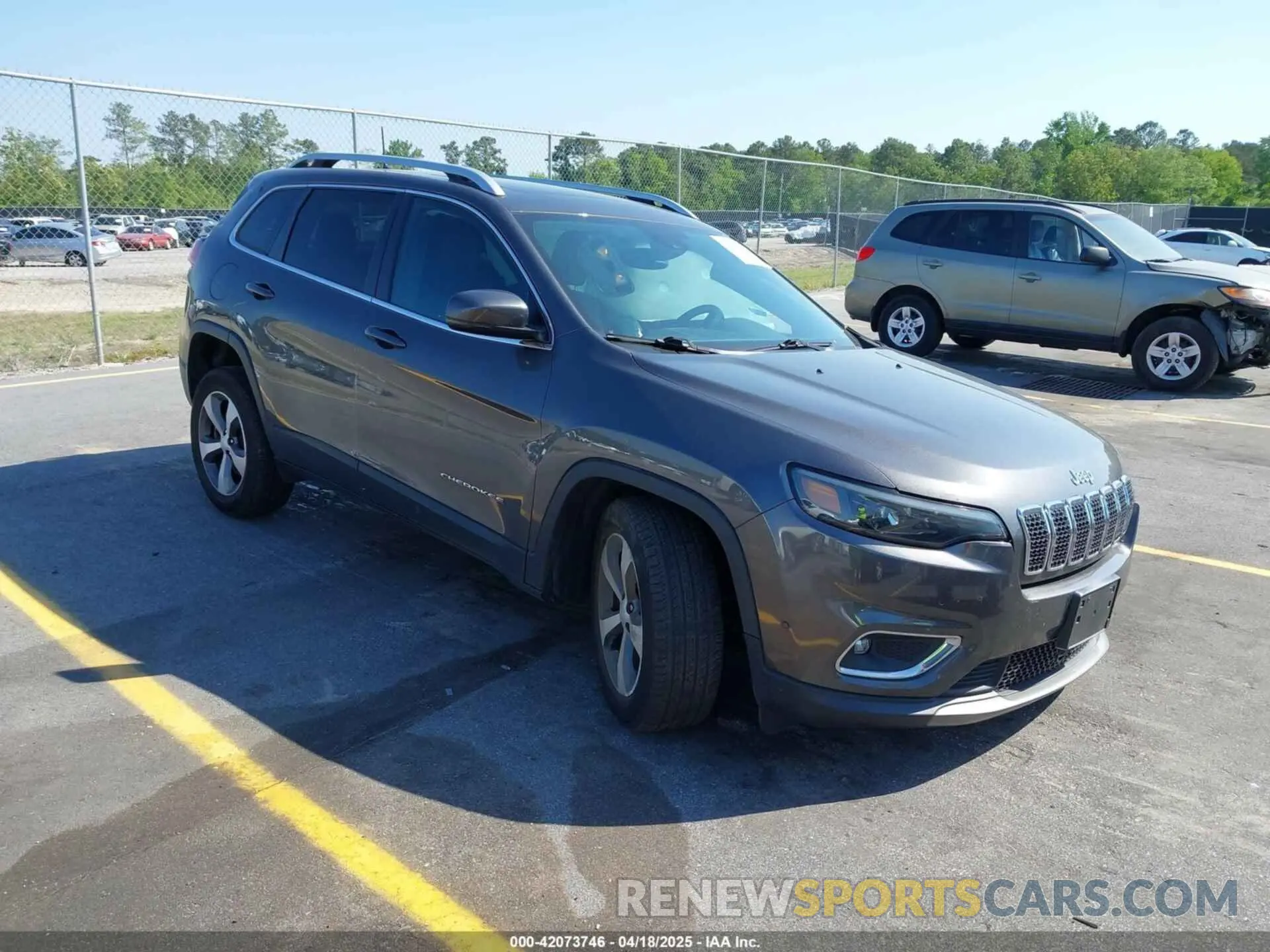 1 Photograph of a damaged car 1C4PJMDX6MD209395 JEEP CHEROKEE 2021