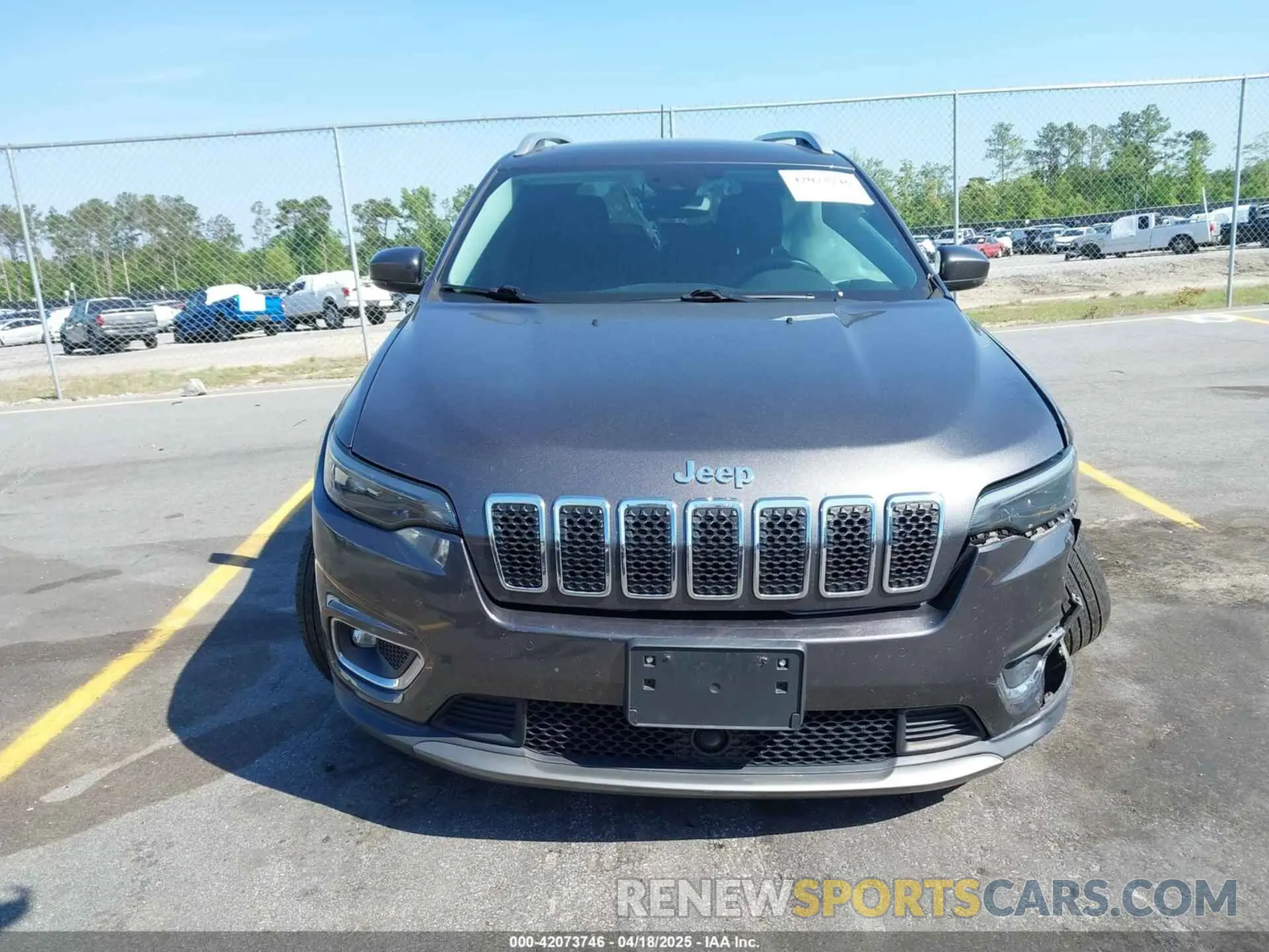 12 Photograph of a damaged car 1C4PJMDX6MD209395 JEEP CHEROKEE 2021