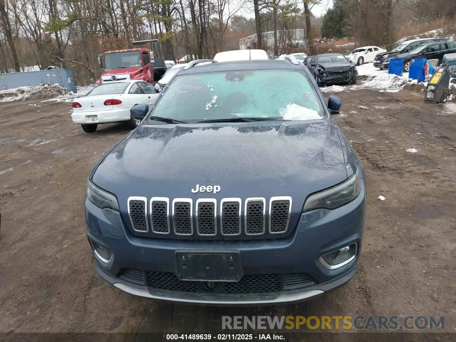 12 Photograph of a damaged car 1C4PJMDX7MD213746 JEEP CHEROKEE 2021