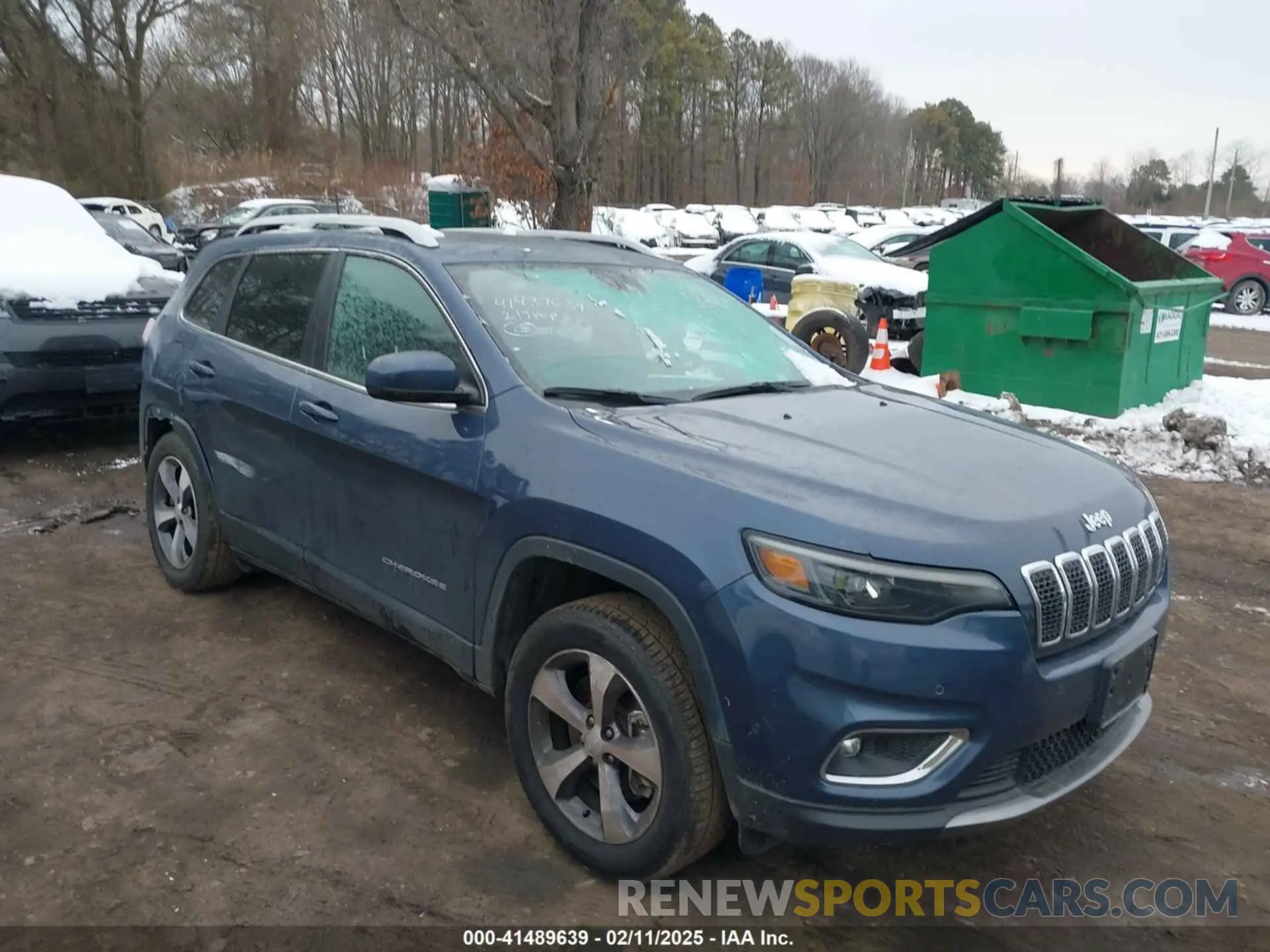 13 Photograph of a damaged car 1C4PJMDX7MD213746 JEEP CHEROKEE 2021