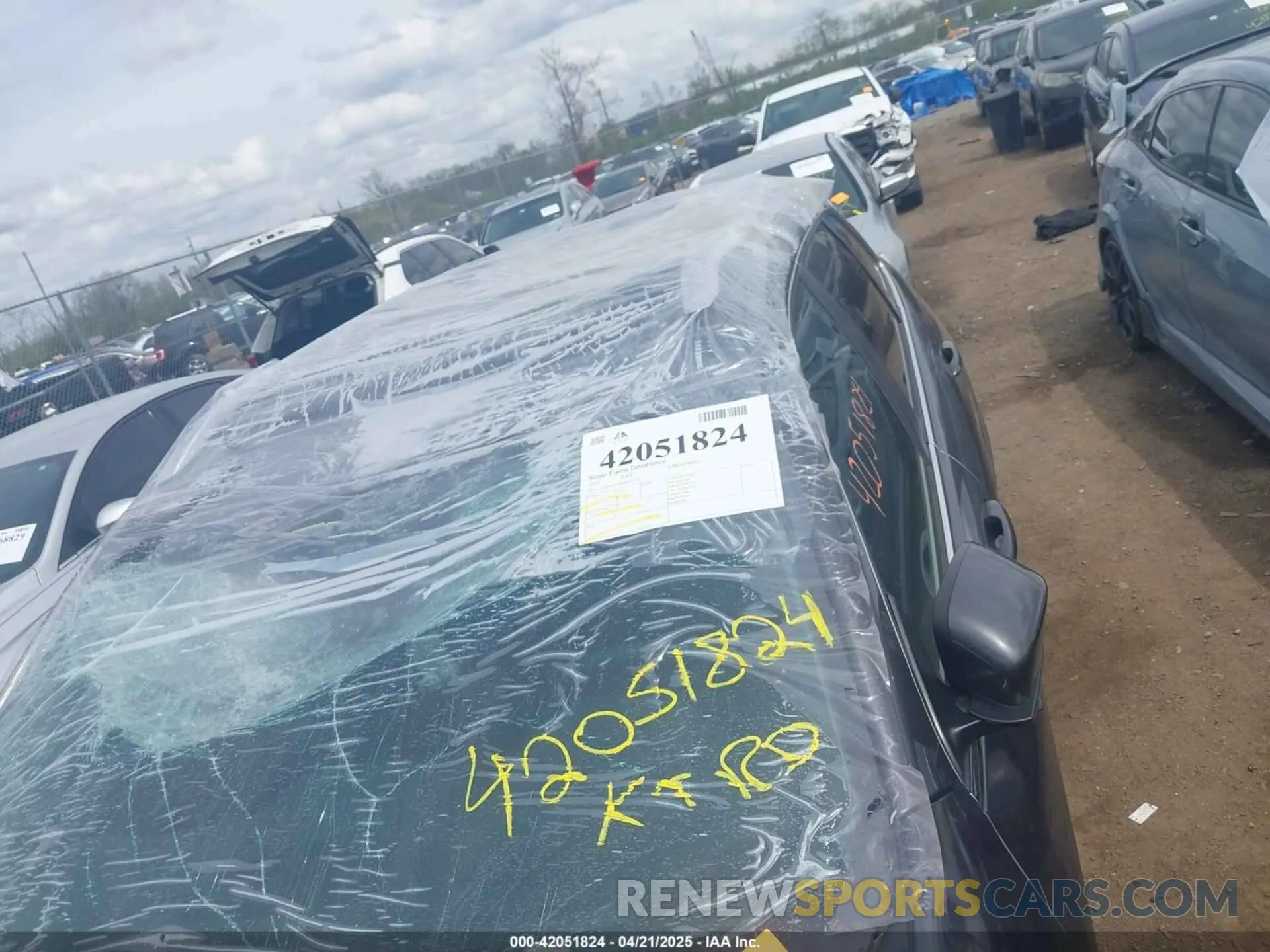 6 Photograph of a damaged car 1C4PJMDX8MD212475 JEEP CHEROKEE 2021