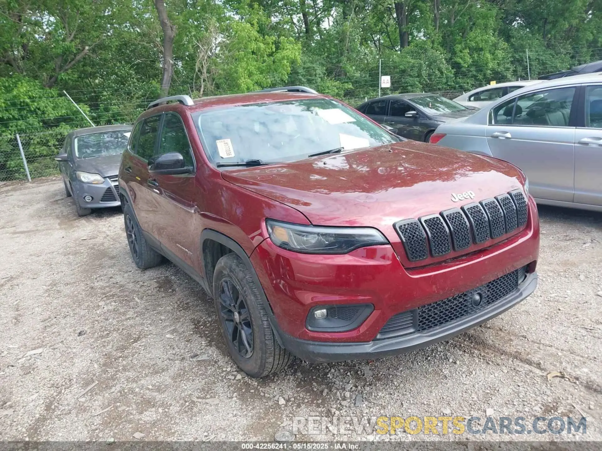 1 Photograph of a damaged car 1C4PJMLB2MD217547 JEEP CHEROKEE 2021