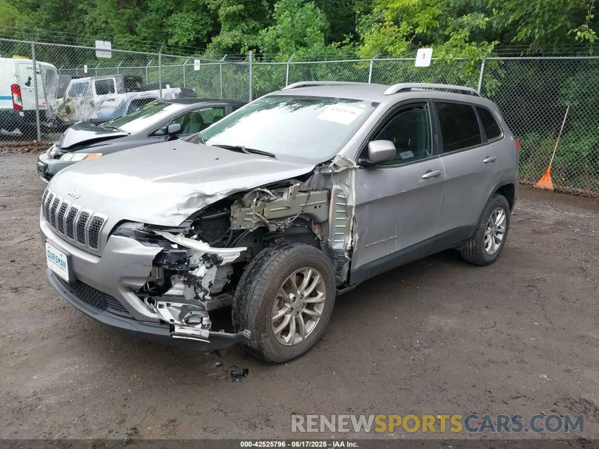 2 Photograph of a damaged car 1C4PJMLB2MD242531 JEEP CHEROKEE 2021