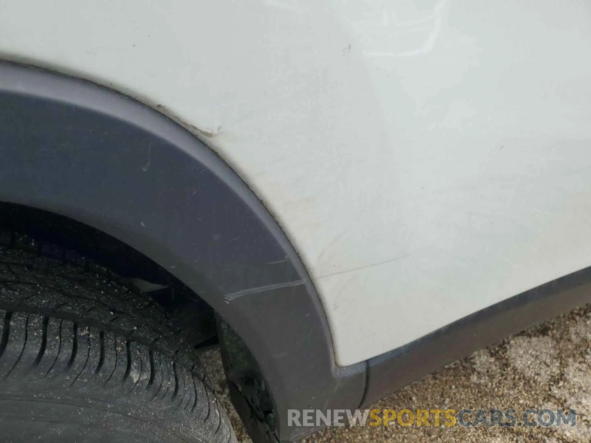 14 Photograph of a damaged car 1C4PJMLB4MD211829 JEEP CHEROKEE 2021