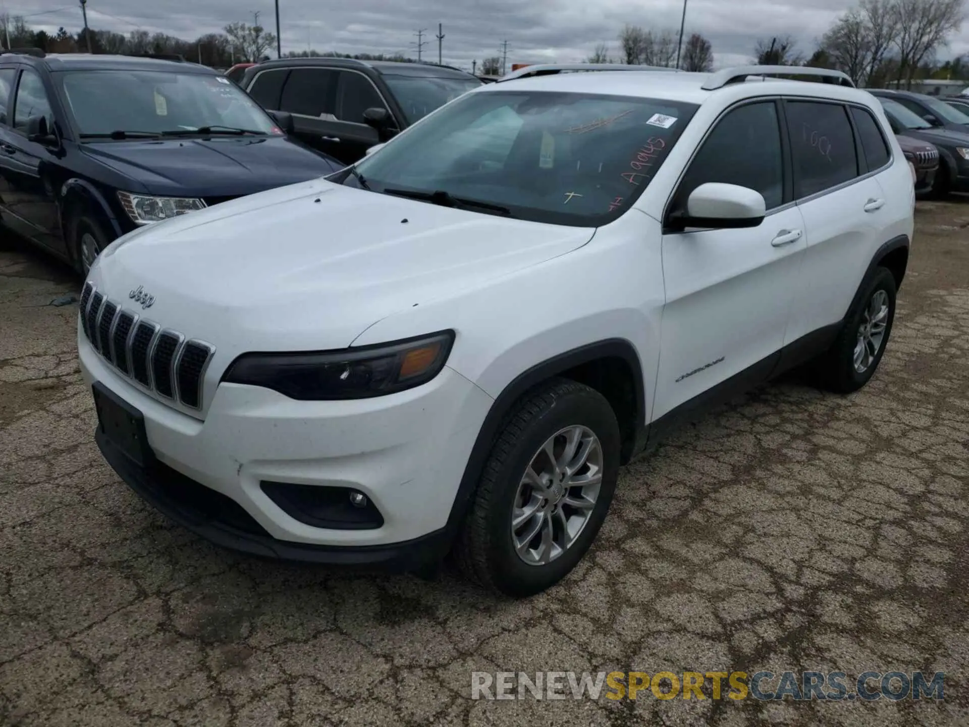 2 Photograph of a damaged car 1C4PJMLB4MD211829 JEEP CHEROKEE 2021