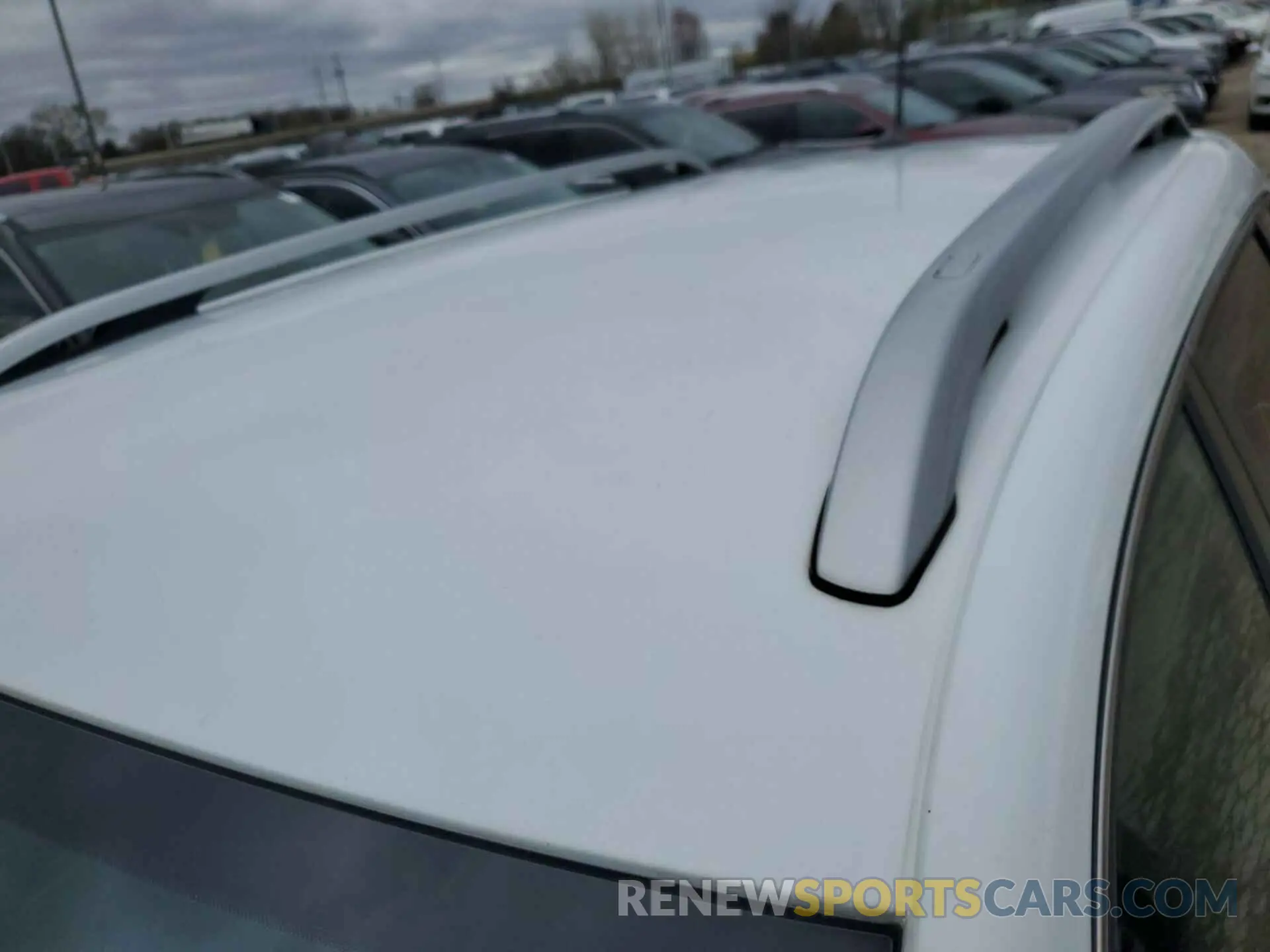 25 Photograph of a damaged car 1C4PJMLB4MD211829 JEEP CHEROKEE 2021