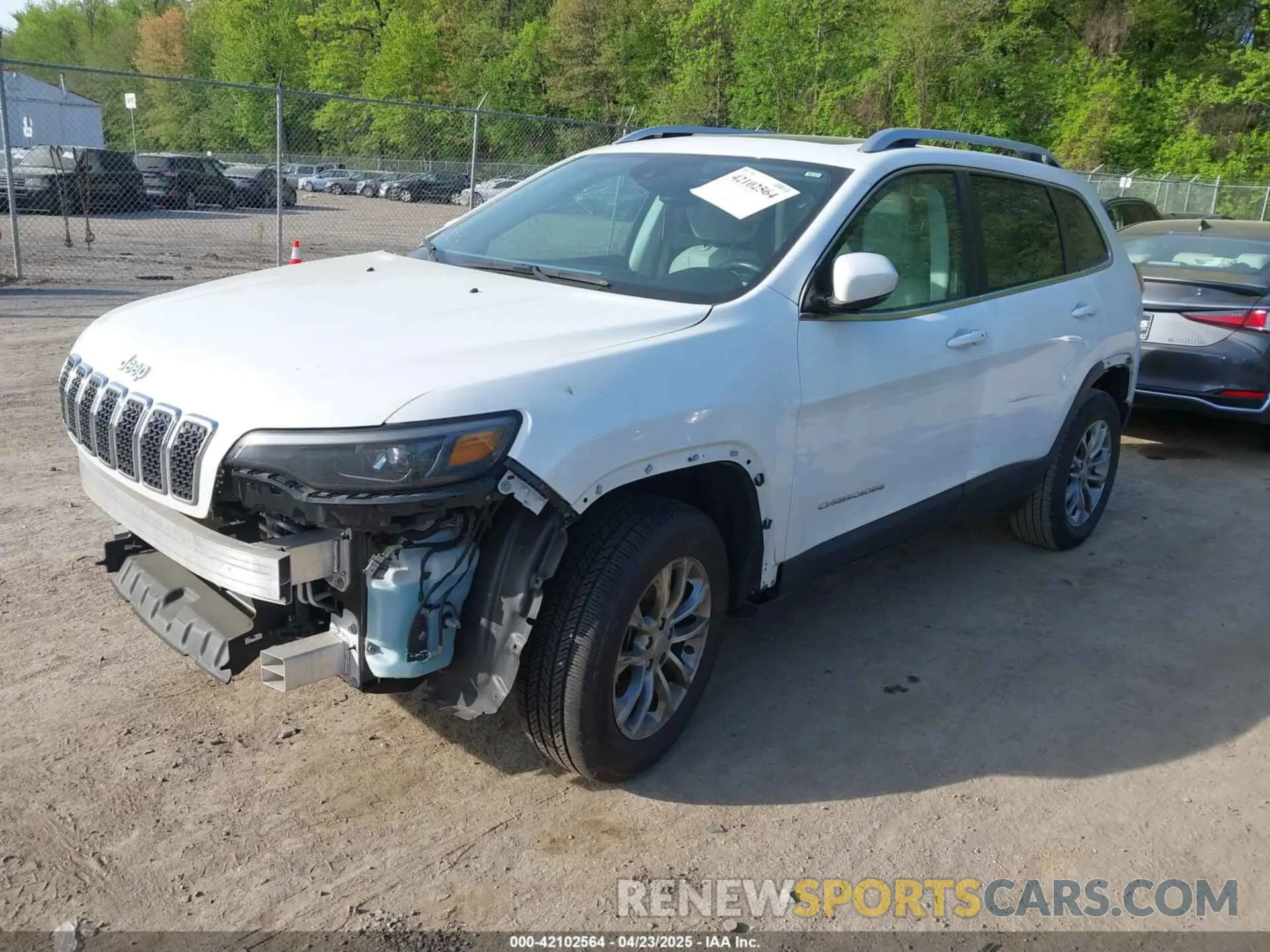 2 Photograph of a damaged car 1C4PJMLB6MD162634 JEEP CHEROKEE 2021