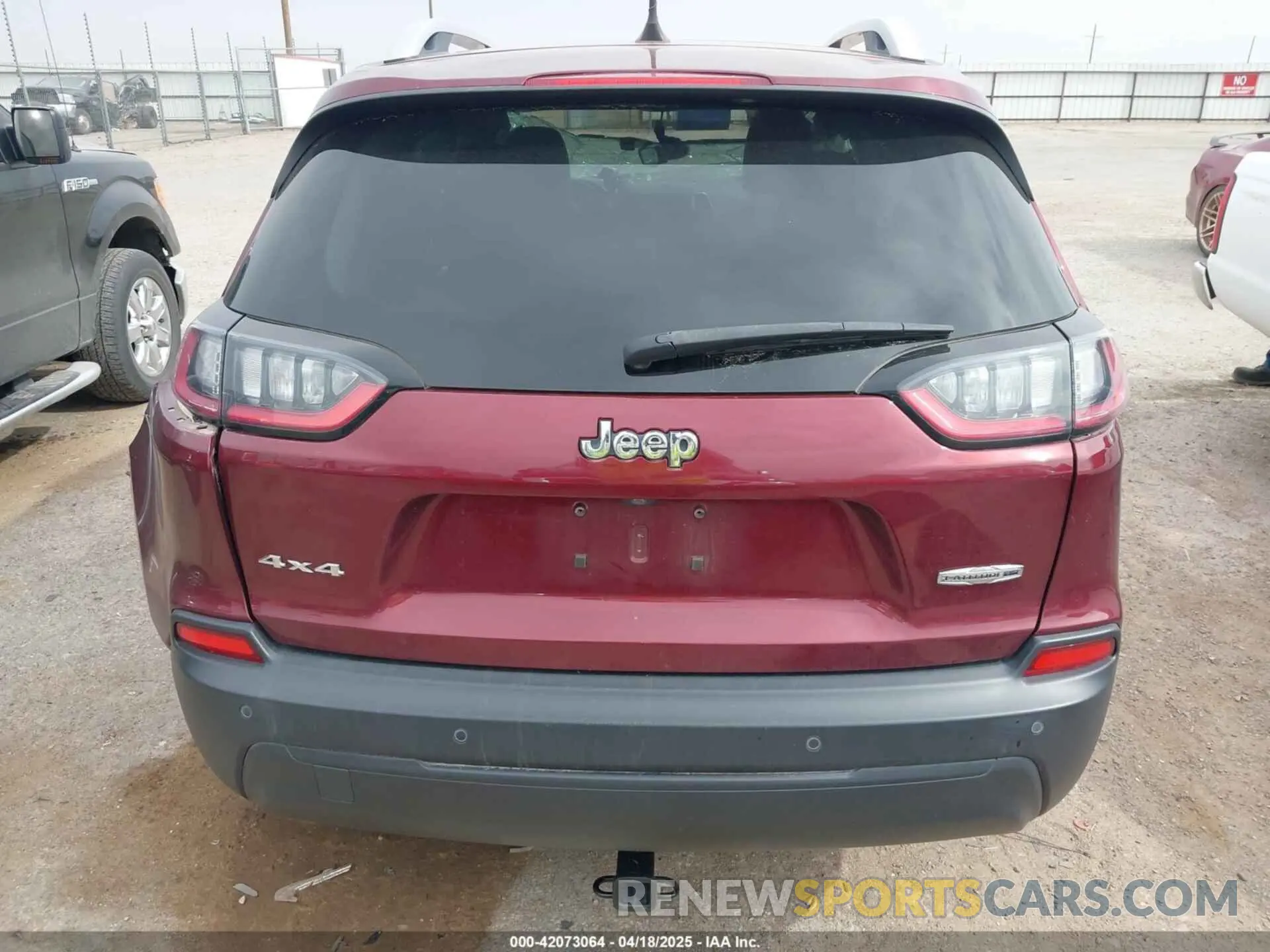 15 Photograph of a damaged car 1C4PJMLB8MD147844 JEEP CHEROKEE 2021