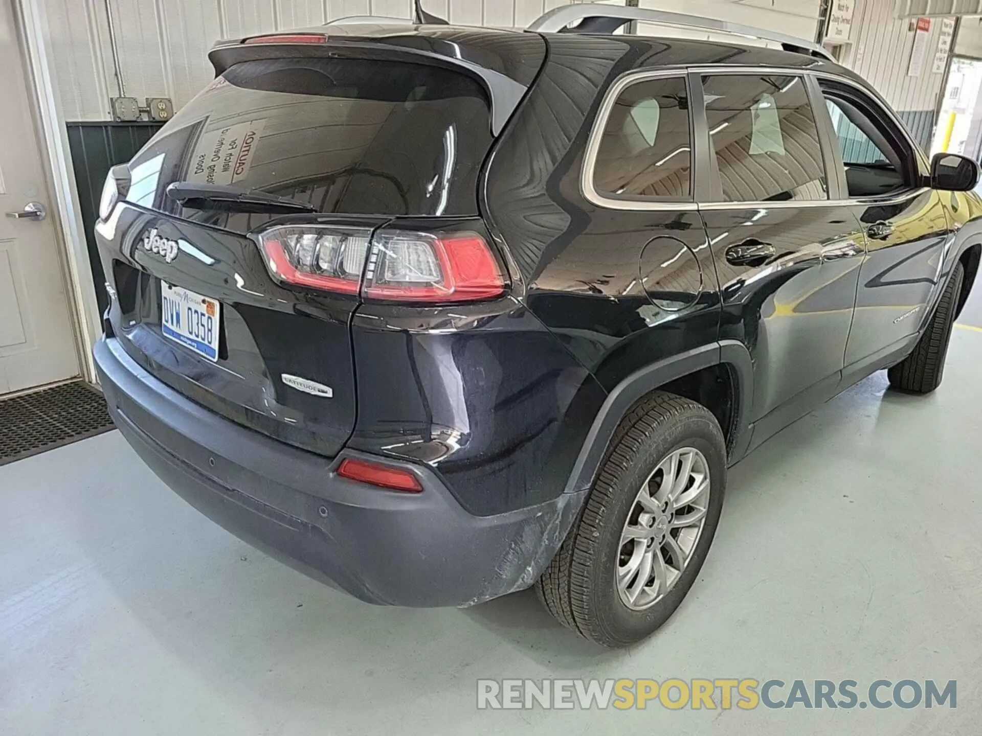 12 Photograph of a damaged car 1C4PJMLB8MD221327 JEEP CHEROKEE 2021
