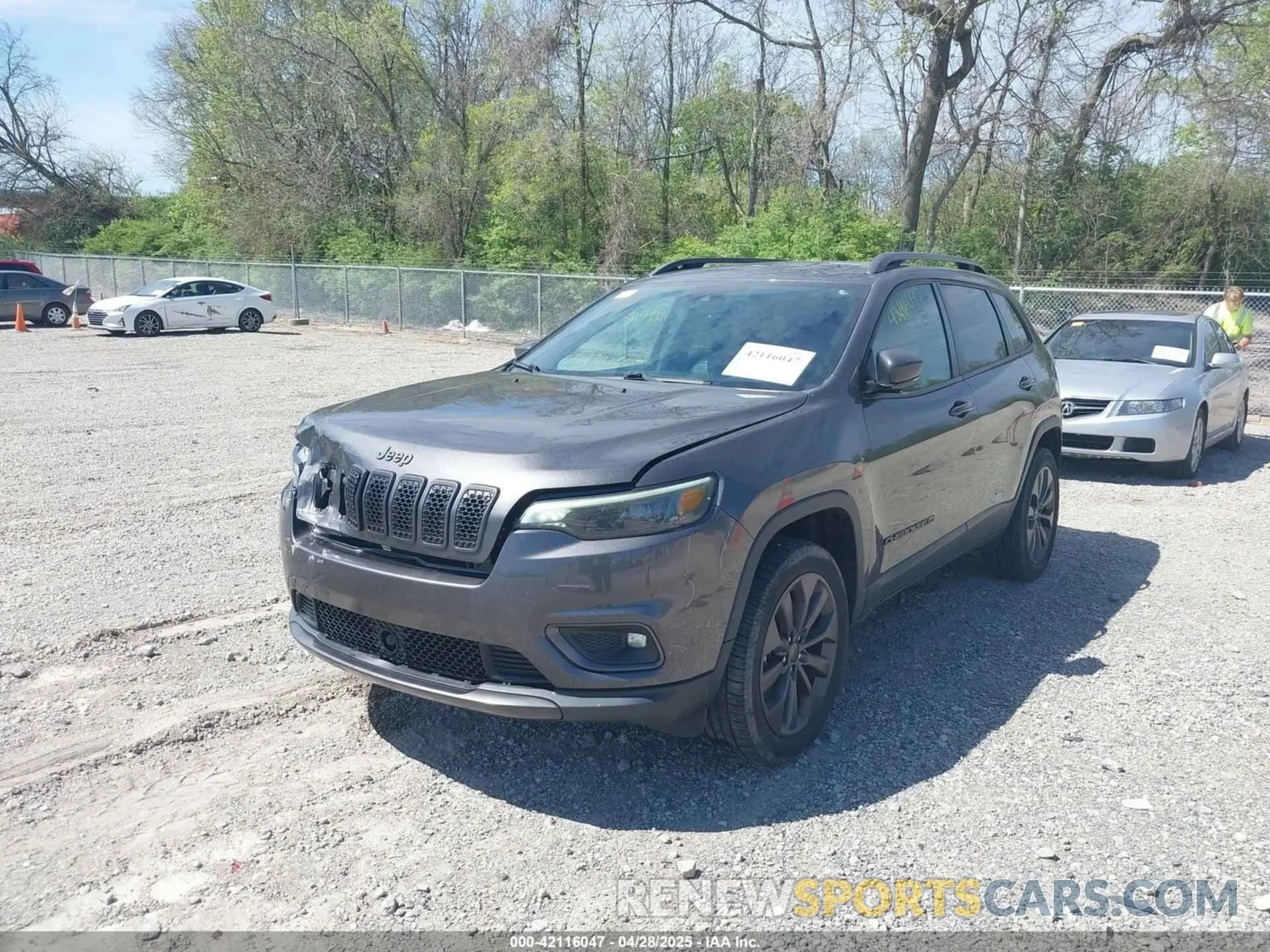 2 Photograph of a damaged car 1C4PJMMNXMD153105 JEEP CHEROKEE 2021