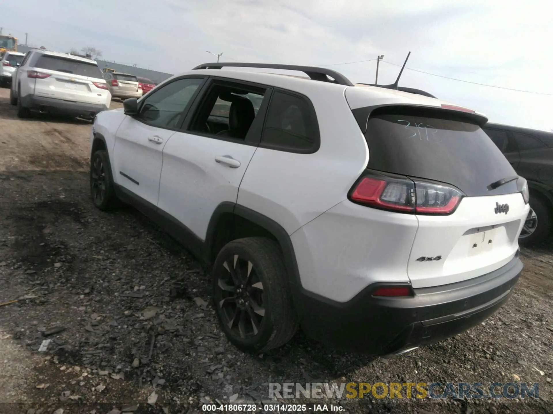 3 Photograph of a damaged car 1C4PJMMX0MD193193 JEEP CHEROKEE 2021