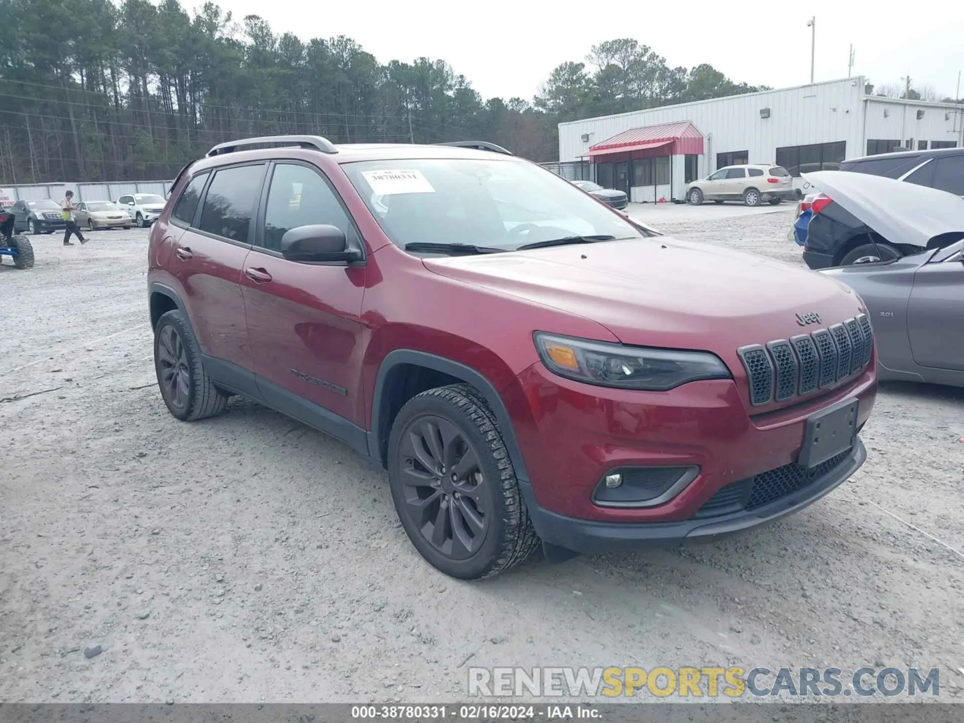 1 Photograph of a damaged car 1C4PJMMX7MD111119 JEEP CHEROKEE 2021