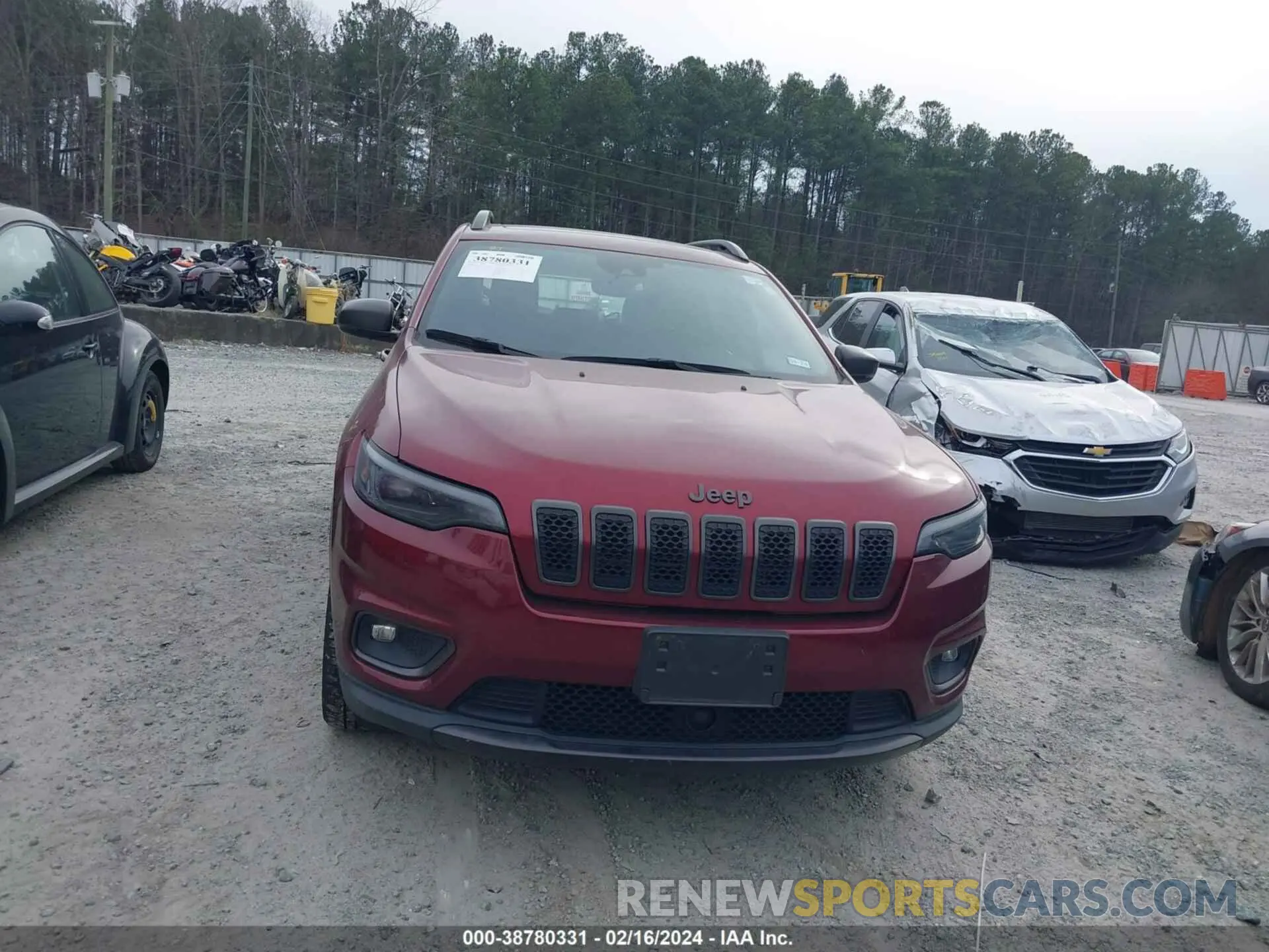 12 Photograph of a damaged car 1C4PJMMX7MD111119 JEEP CHEROKEE 2021
