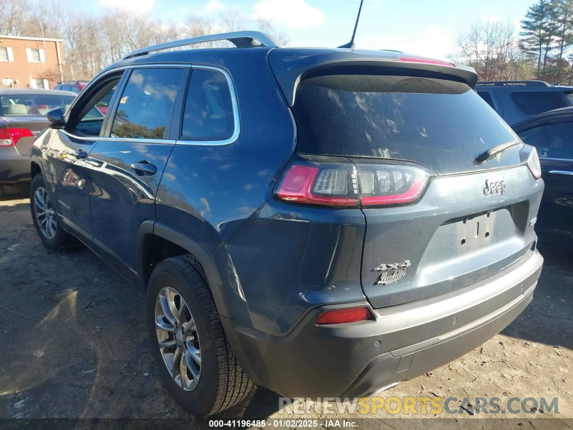 3 Photograph of a damaged car 1C4PJMMX8MD141326 JEEP CHEROKEE 2021