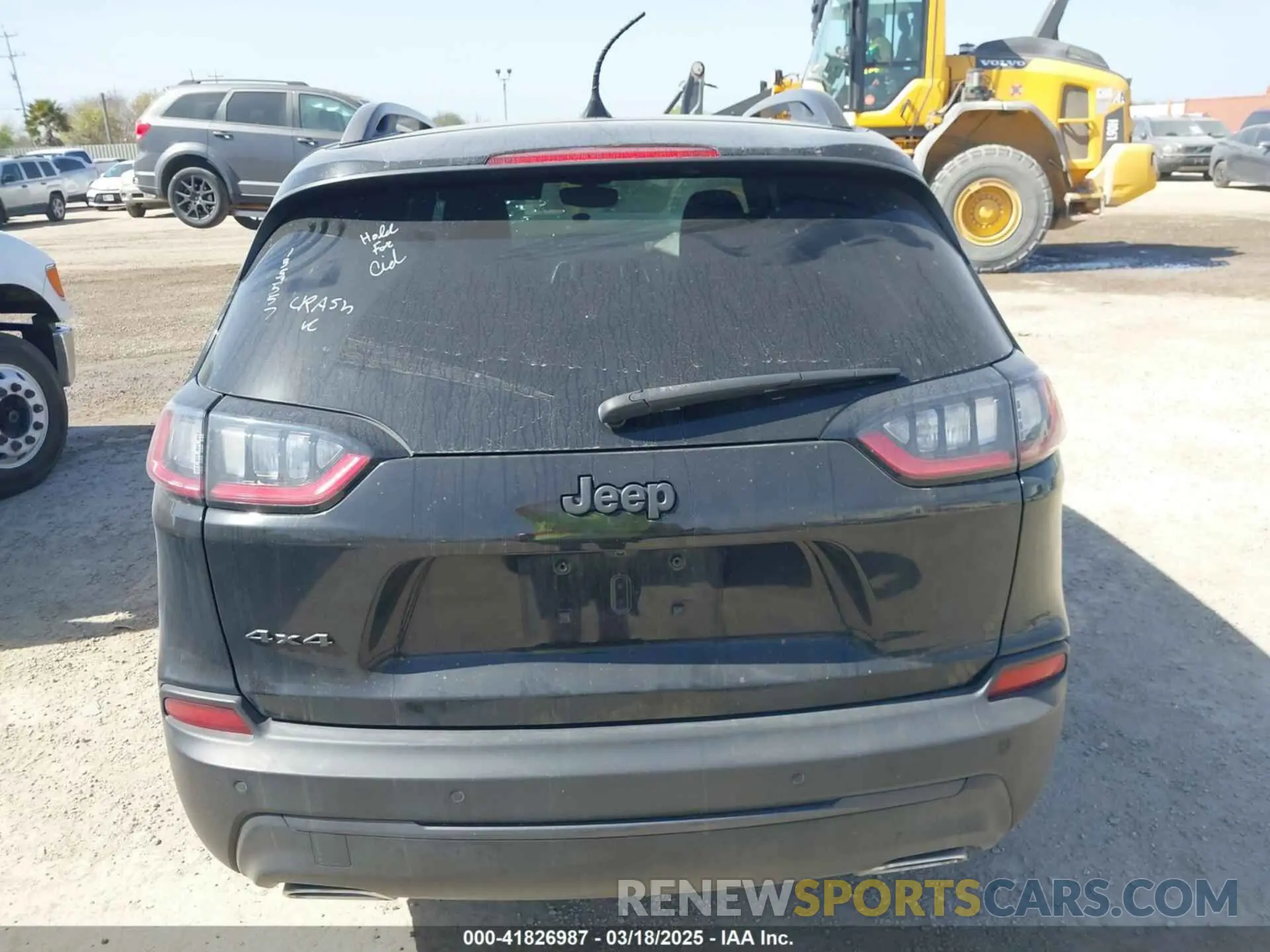 17 Photograph of a damaged car 1C4PJMMX8MD181406 JEEP CHEROKEE 2021