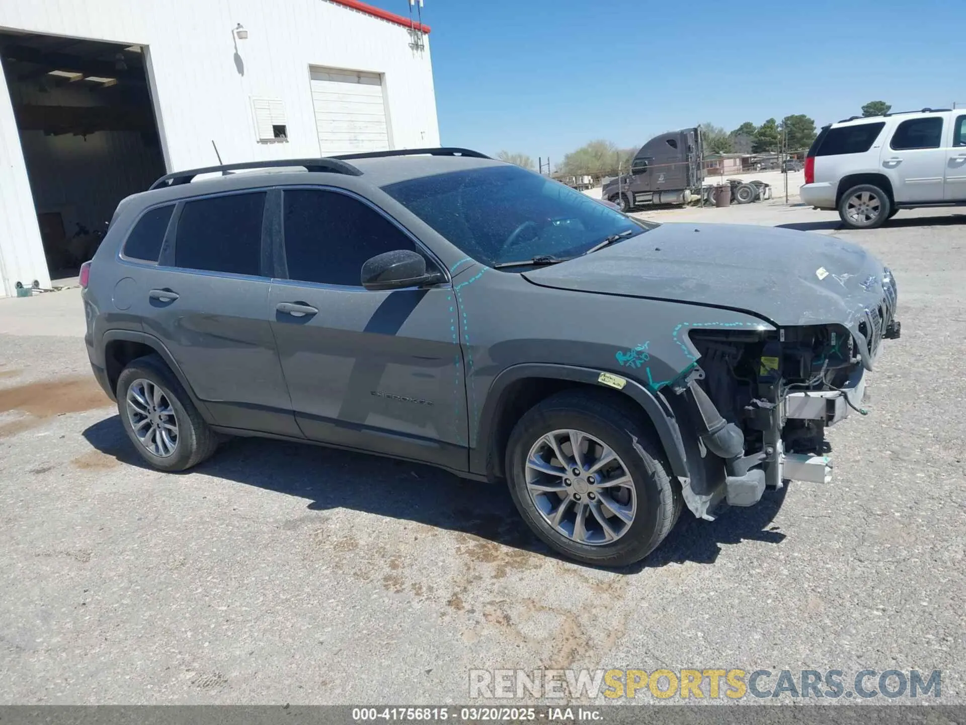 13 Photograph of a damaged car 1C4PJLMN3ND514475 JEEP CHEROKEE 2022