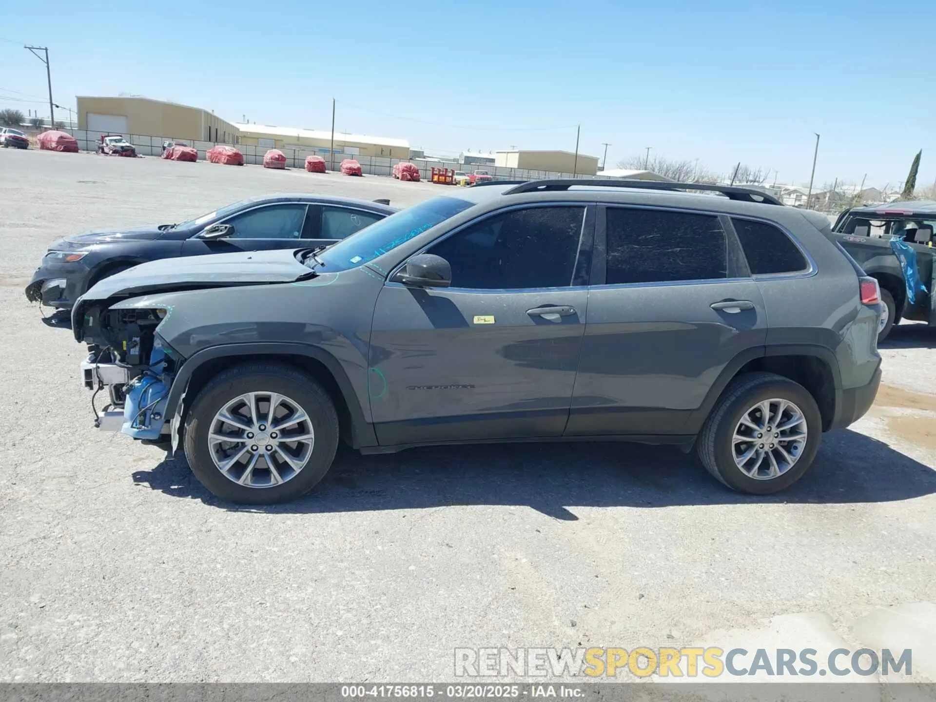 14 Photograph of a damaged car 1C4PJLMN3ND514475 JEEP CHEROKEE 2022
