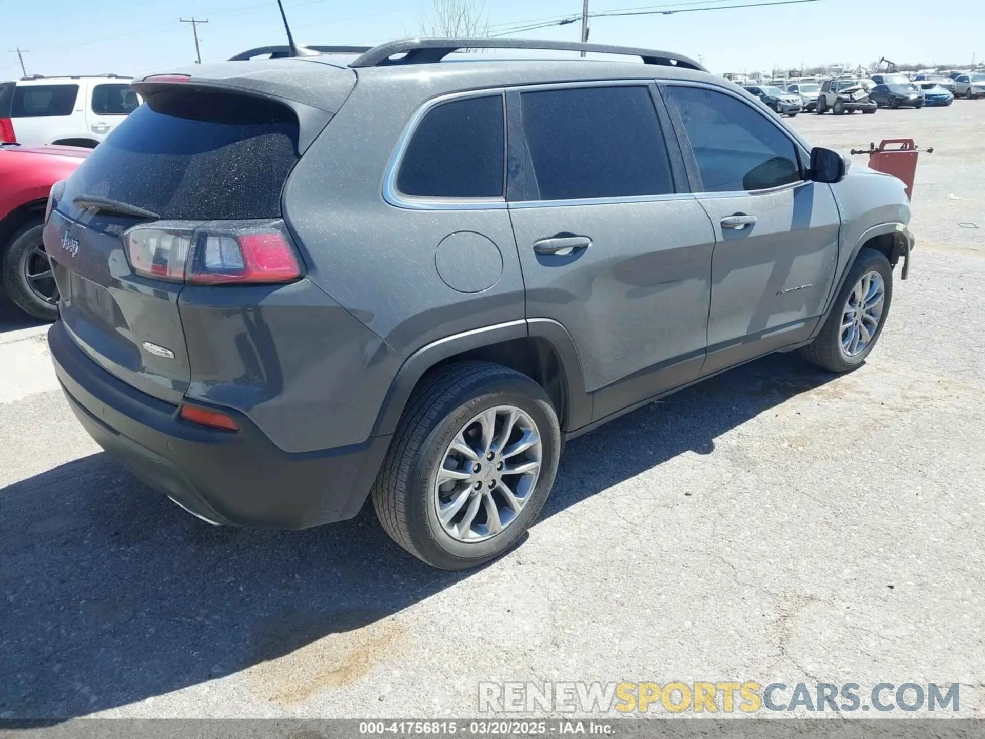 4 Photograph of a damaged car 1C4PJLMN3ND514475 JEEP CHEROKEE 2022