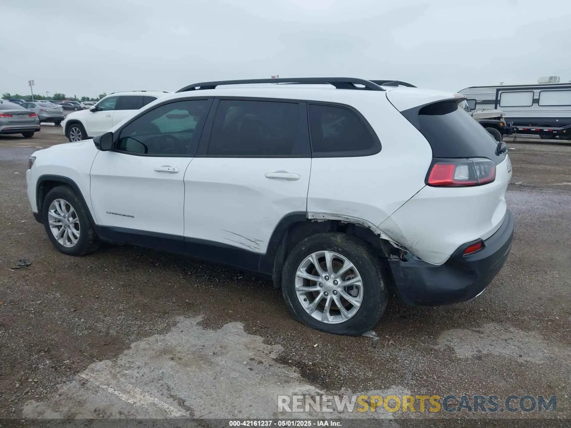 6 Photograph of a damaged car 1C4PJLMX1ND535178 JEEP CHEROKEE 2022