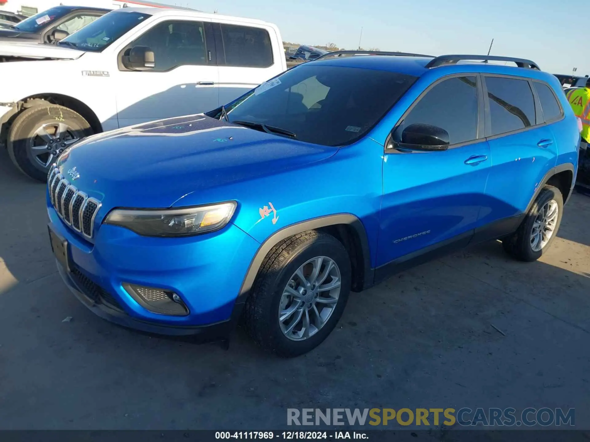 2 Photograph of a damaged car 1C4PJLMX2ND524156 JEEP CHEROKEE 2022