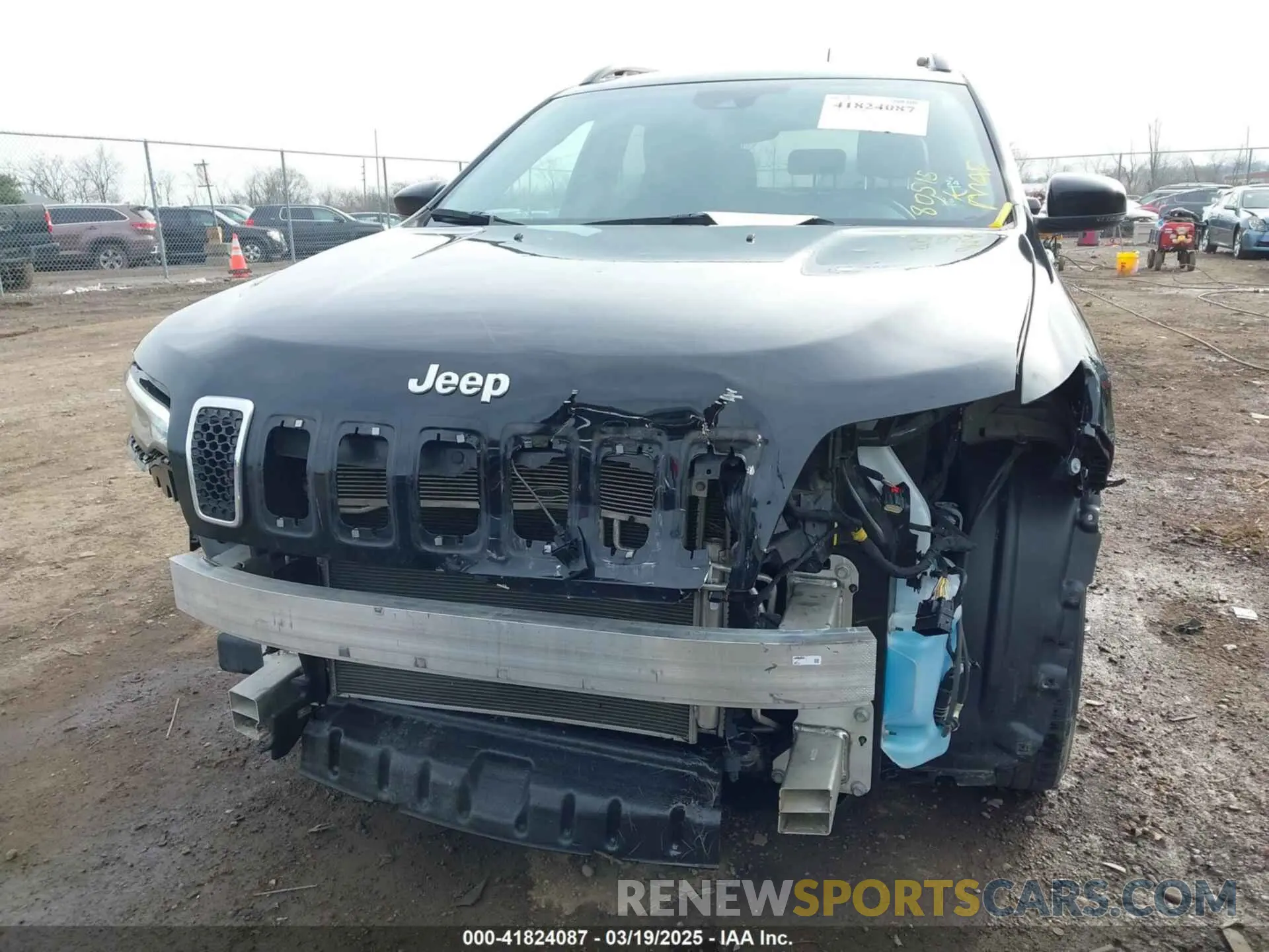 6 Photograph of a damaged car 1C4PJLMX3ND510914 JEEP CHEROKEE 2022