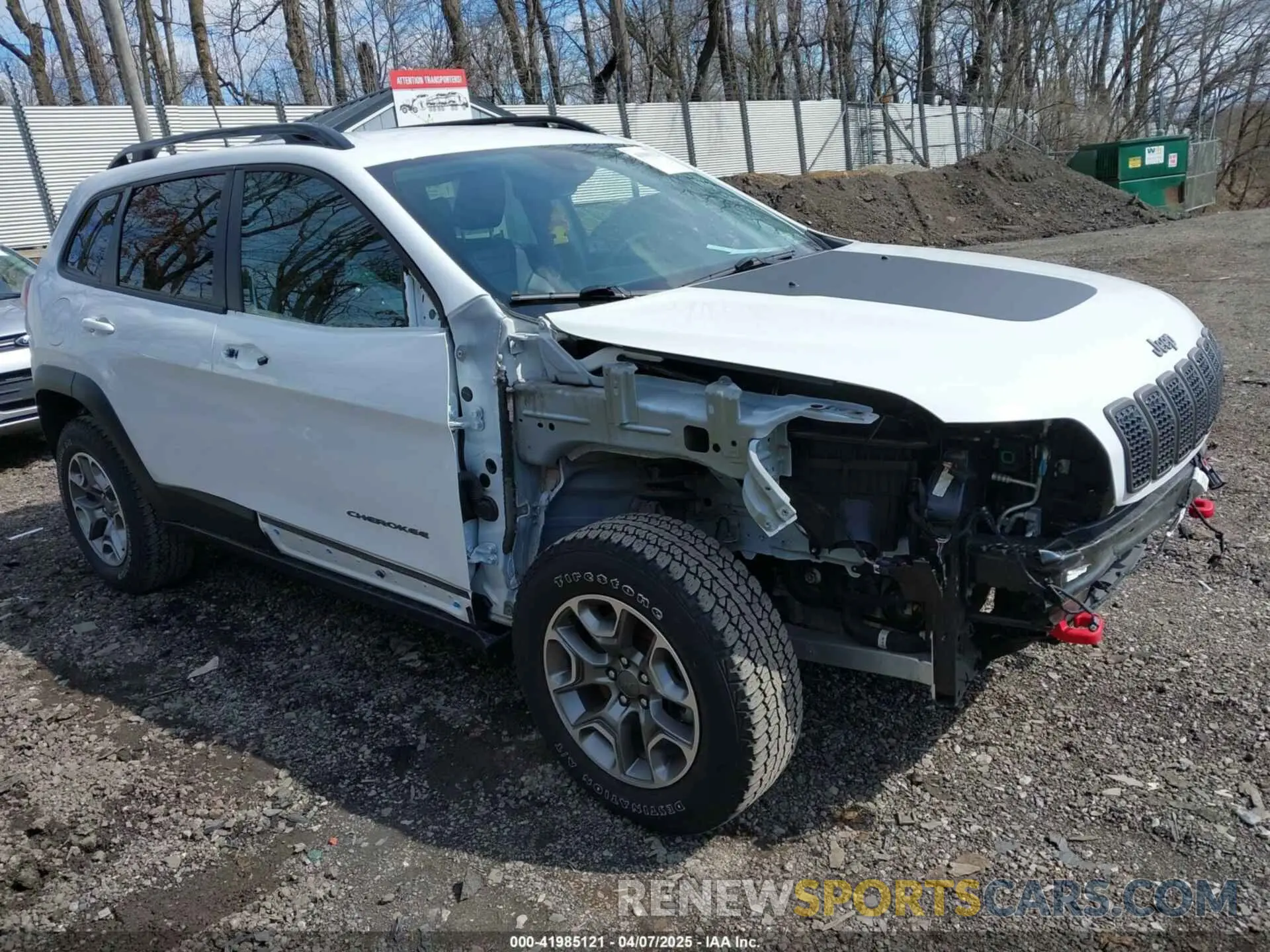 1 Photograph of a damaged car 1C4PJMBX0ND545659 JEEP CHEROKEE 2022