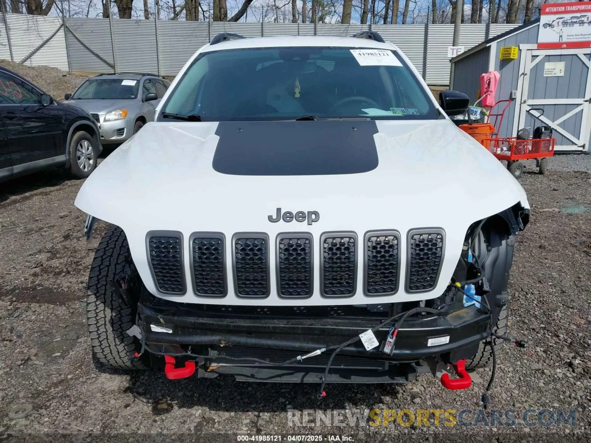 12 Photograph of a damaged car 1C4PJMBX0ND545659 JEEP CHEROKEE 2022