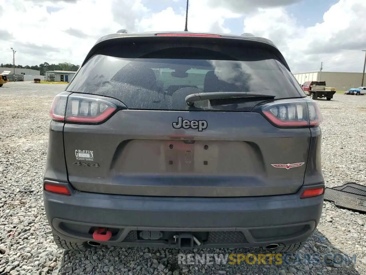 6 Photograph of a damaged car 1C4PJMBX1ND510760 JEEP CHEROKEE 2022