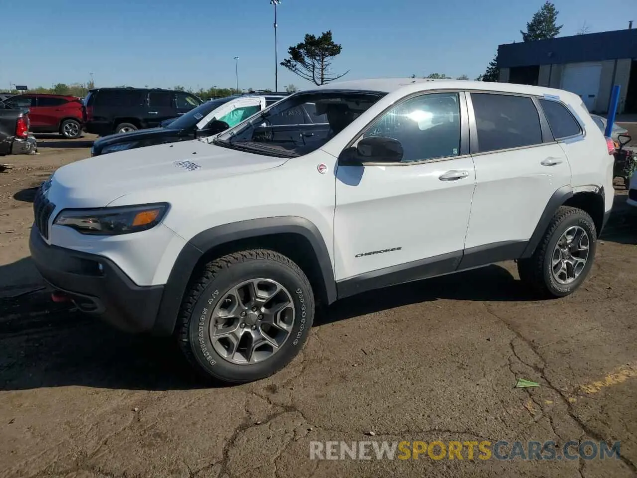 1 Photograph of a damaged car 1C4PJMBX1ND524383 JEEP CHEROKEE 2022